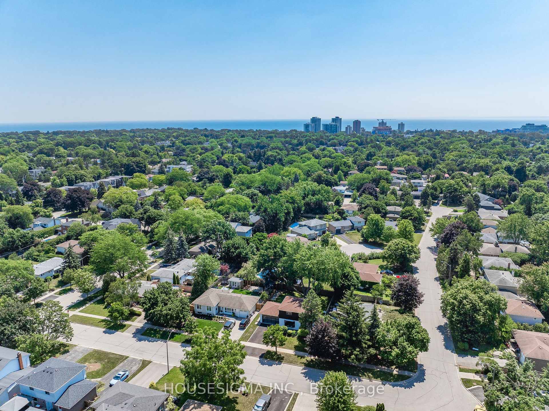 Photo 34 of 444 Withnell Crescent, Oakville, West — HOMEH