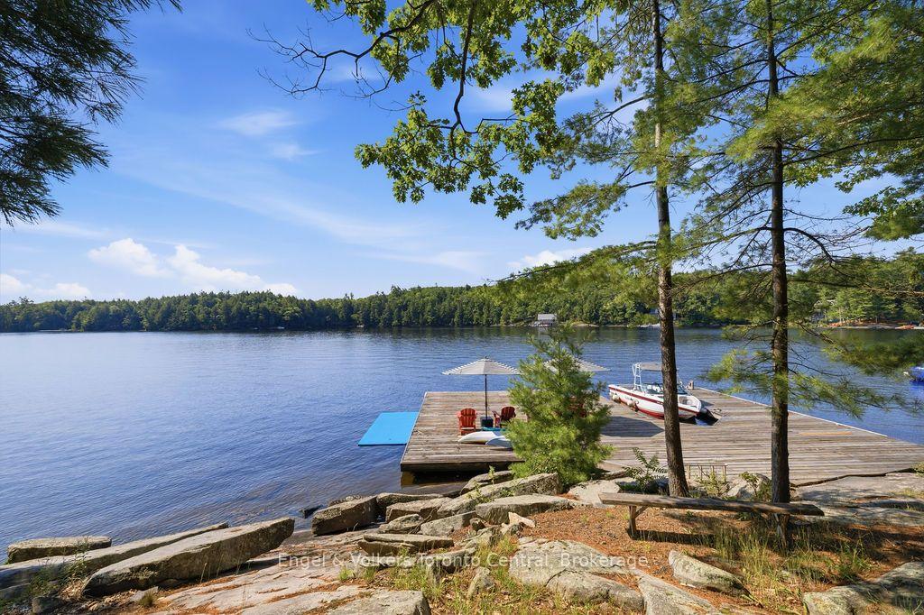 Photo 33 of 726 Browning Island, Bracebridge, Muskoka (N) — HOMEH