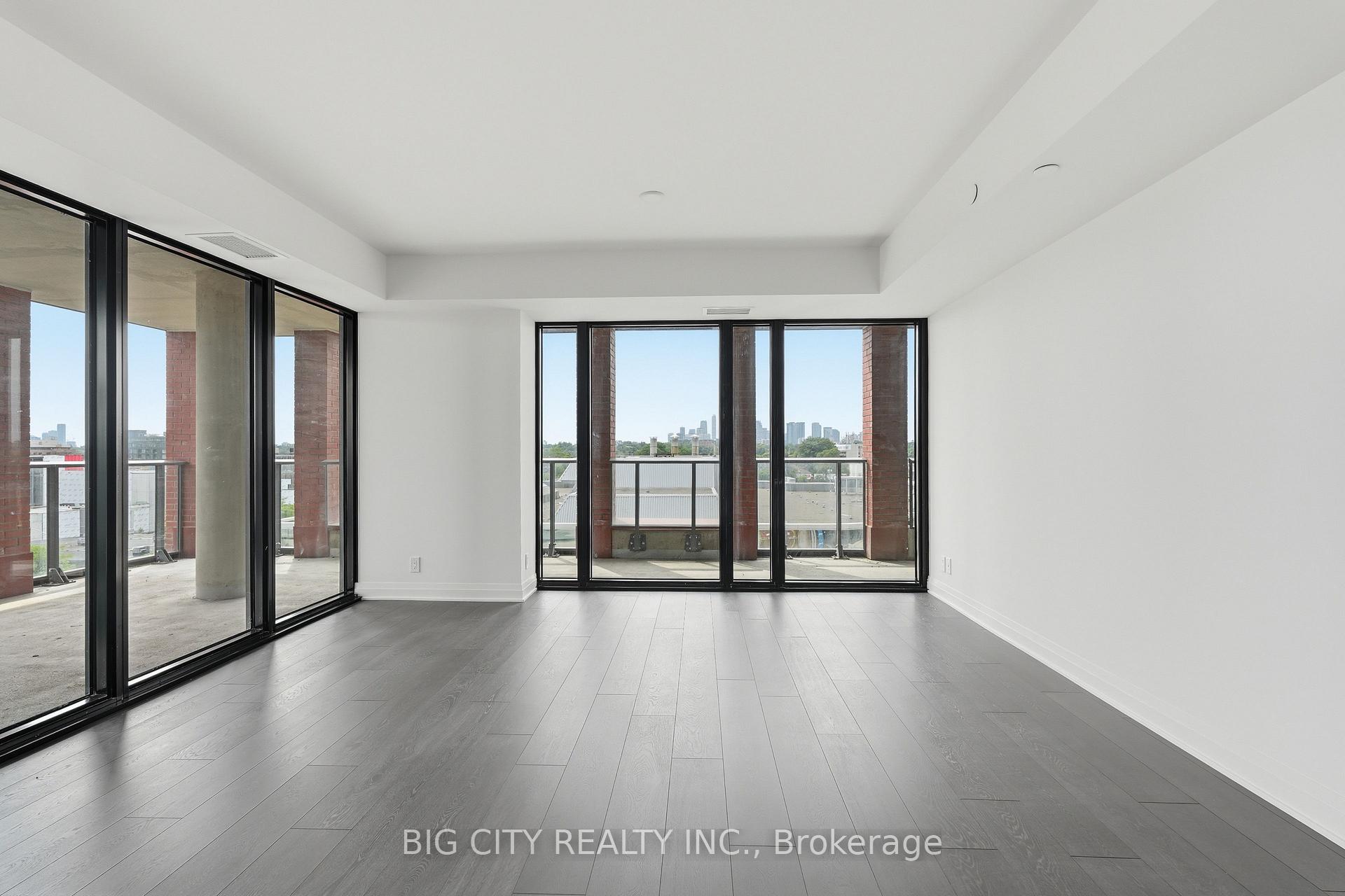 Photo 5 of Unit 602, 25 Frederick Todd Way, Toronto, Leaside — HOMEH