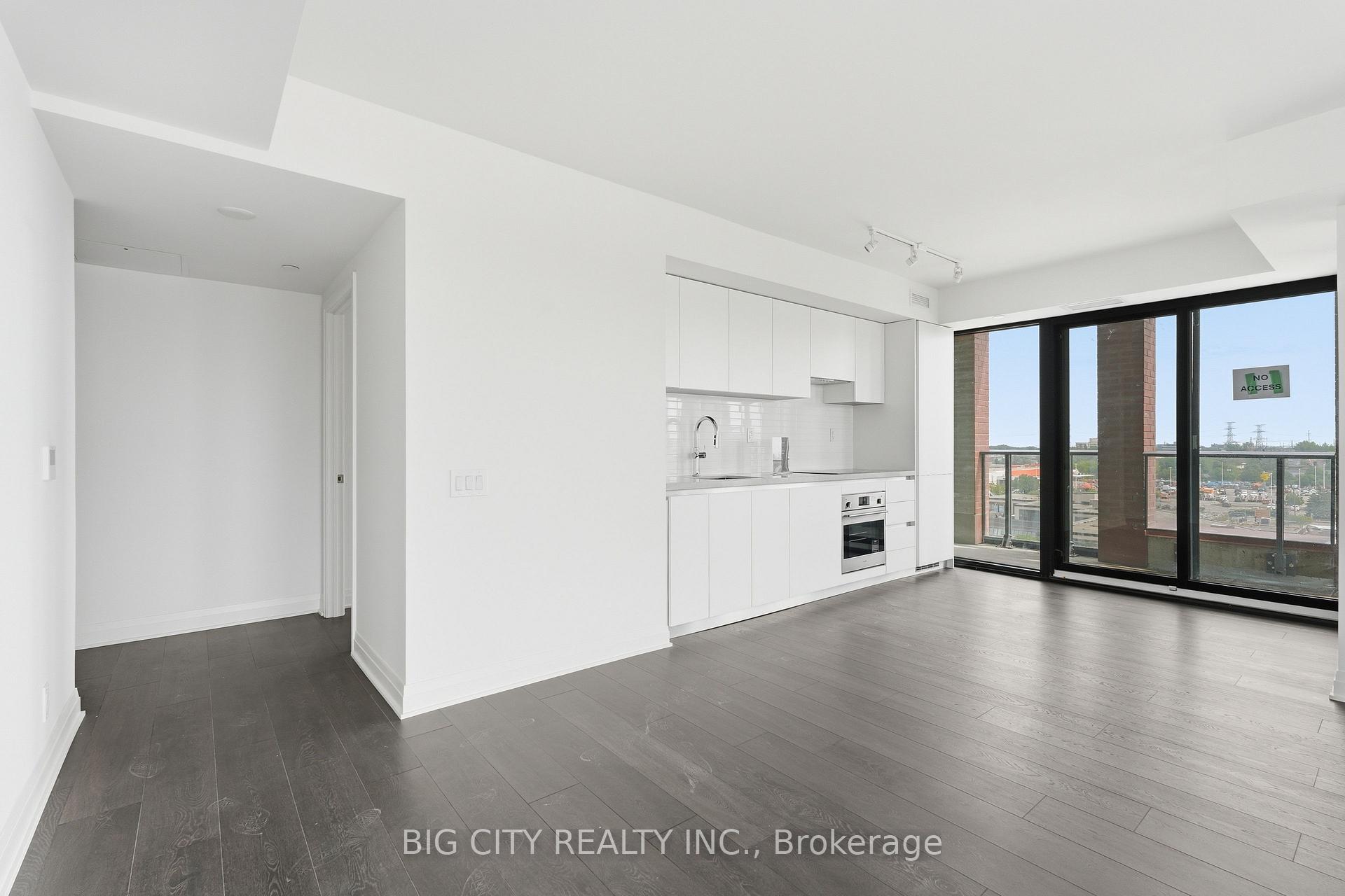 Photo 10 of Unit 602, 25 Frederick Todd Way, Toronto, Leaside — HOMEH