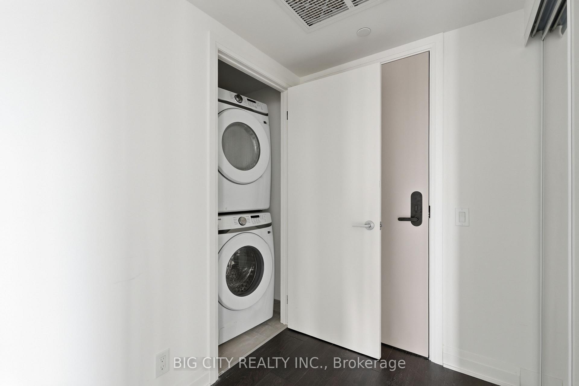 Photo 22 of Unit 602, 25 Frederick Todd Way, Toronto, Leaside — HOMEH