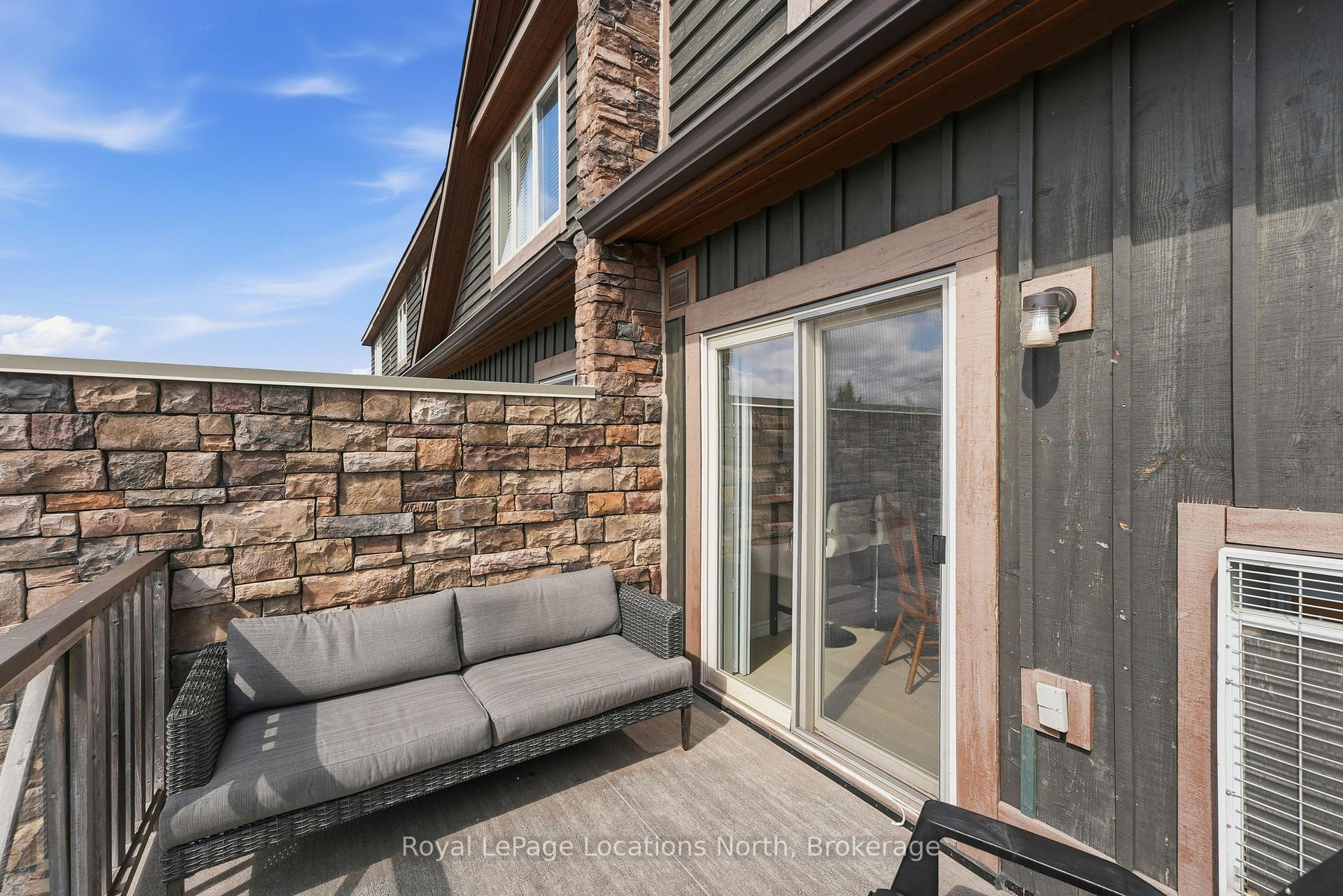 Photo 20 of 24 Joseph Trail, Collingwood — HOMEH