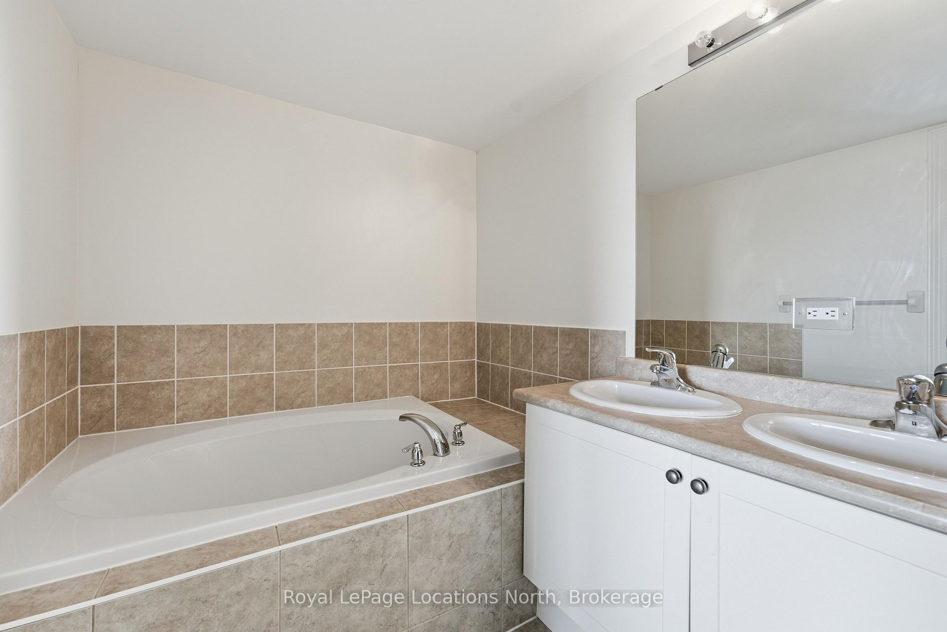 Photo 30 of 24 Joseph Trail, Collingwood — HOMEH