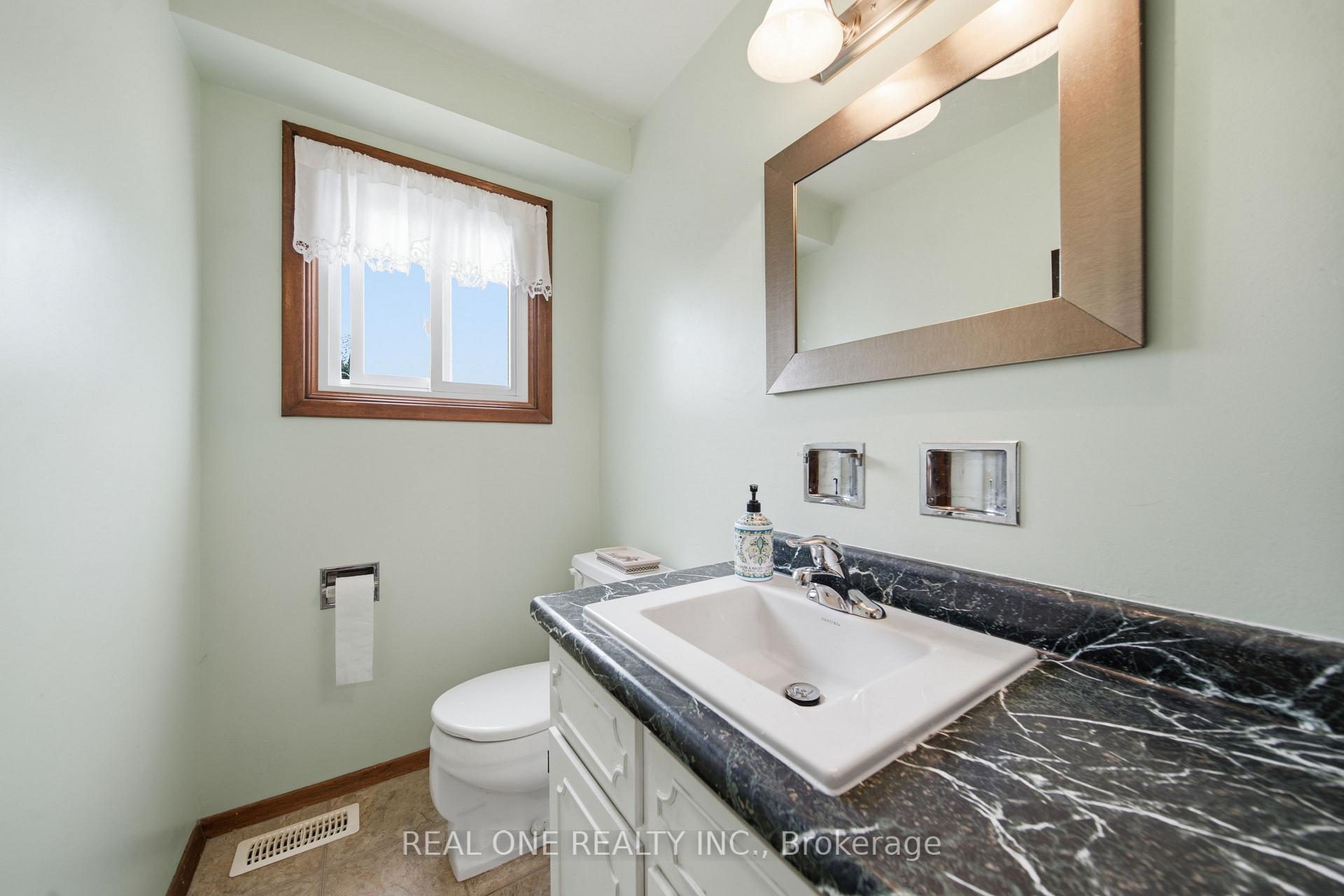 Photo 12 of 111 Glenburnie Drive, Guelph, Grange Road — HOMEH