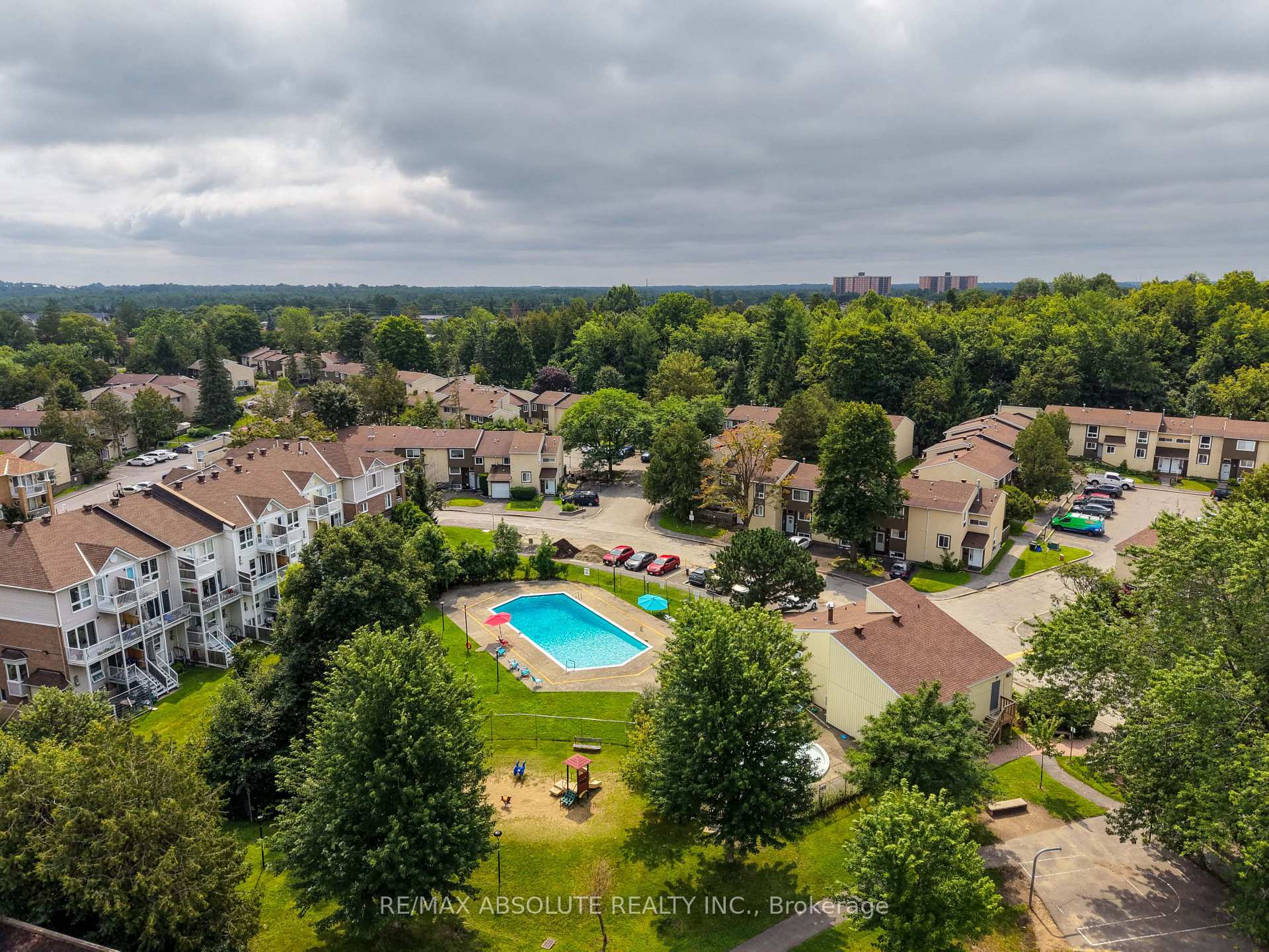 Photo 11 of Unit 709, 1599 Lassiter Terrace, Ottawa, Beaconwood — HOMEH