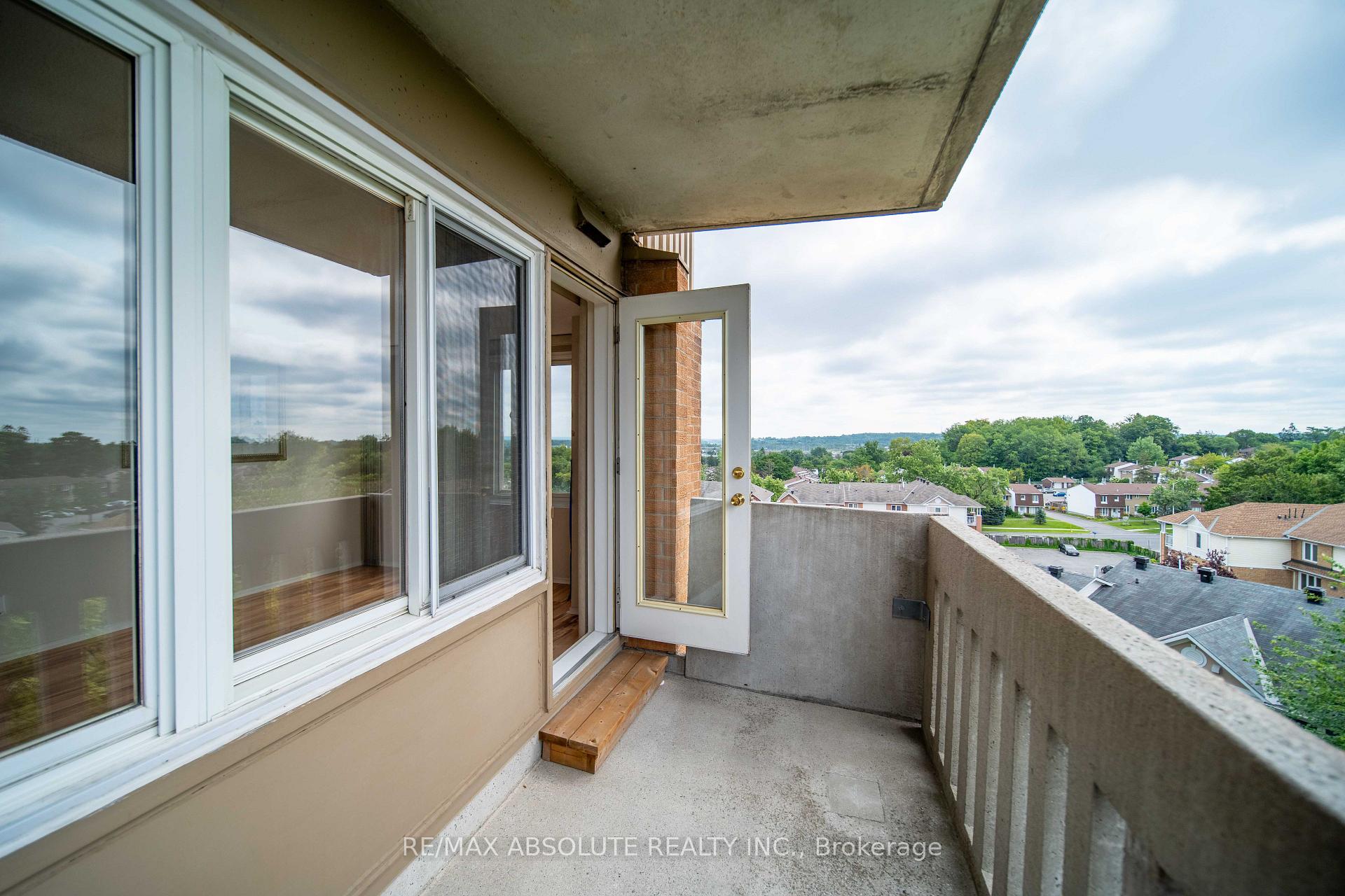 Photo 12 of Unit 709, 1599 Lassiter Terrace, Ottawa, Beaconwood — HOMEH