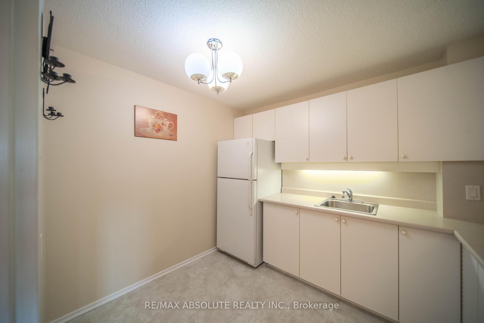 Photo 18 of Unit 709, 1599 Lassiter Terrace, Ottawa, Beaconwood — HOMEH