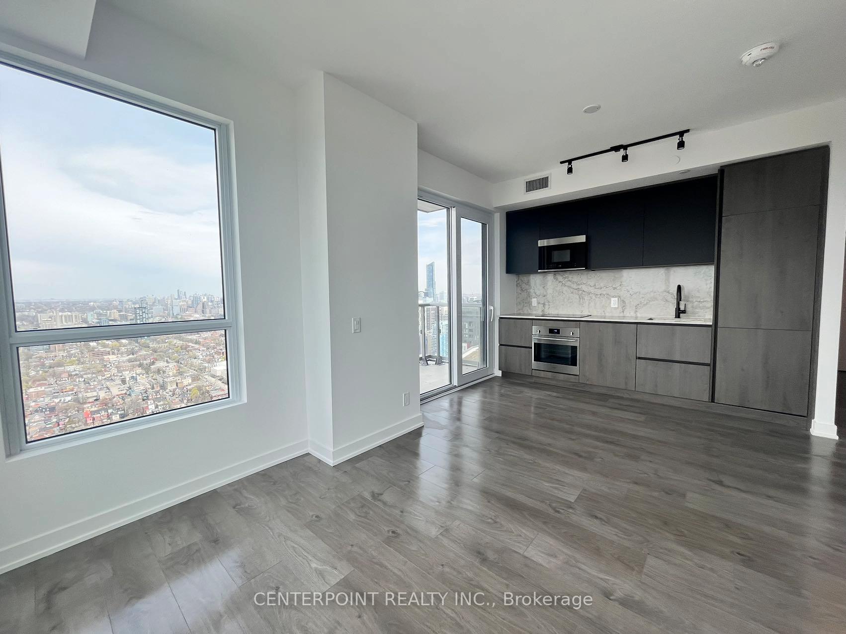 Photo 2 of Unit 5013, 108 Peter Street, Toronto, Waterfront Communities — HOMEH