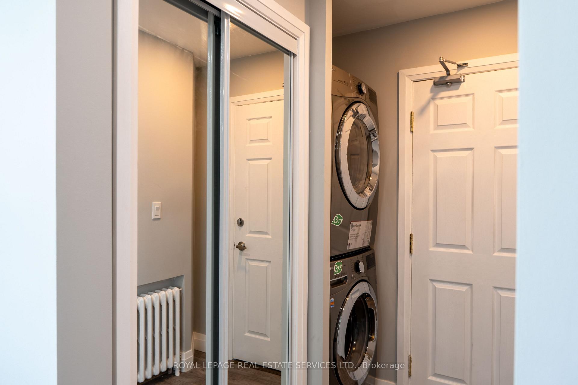 Photo 6 of Unit #2, 48A Arcadian Circle, Etobicoke, Long Branch — HOMEH