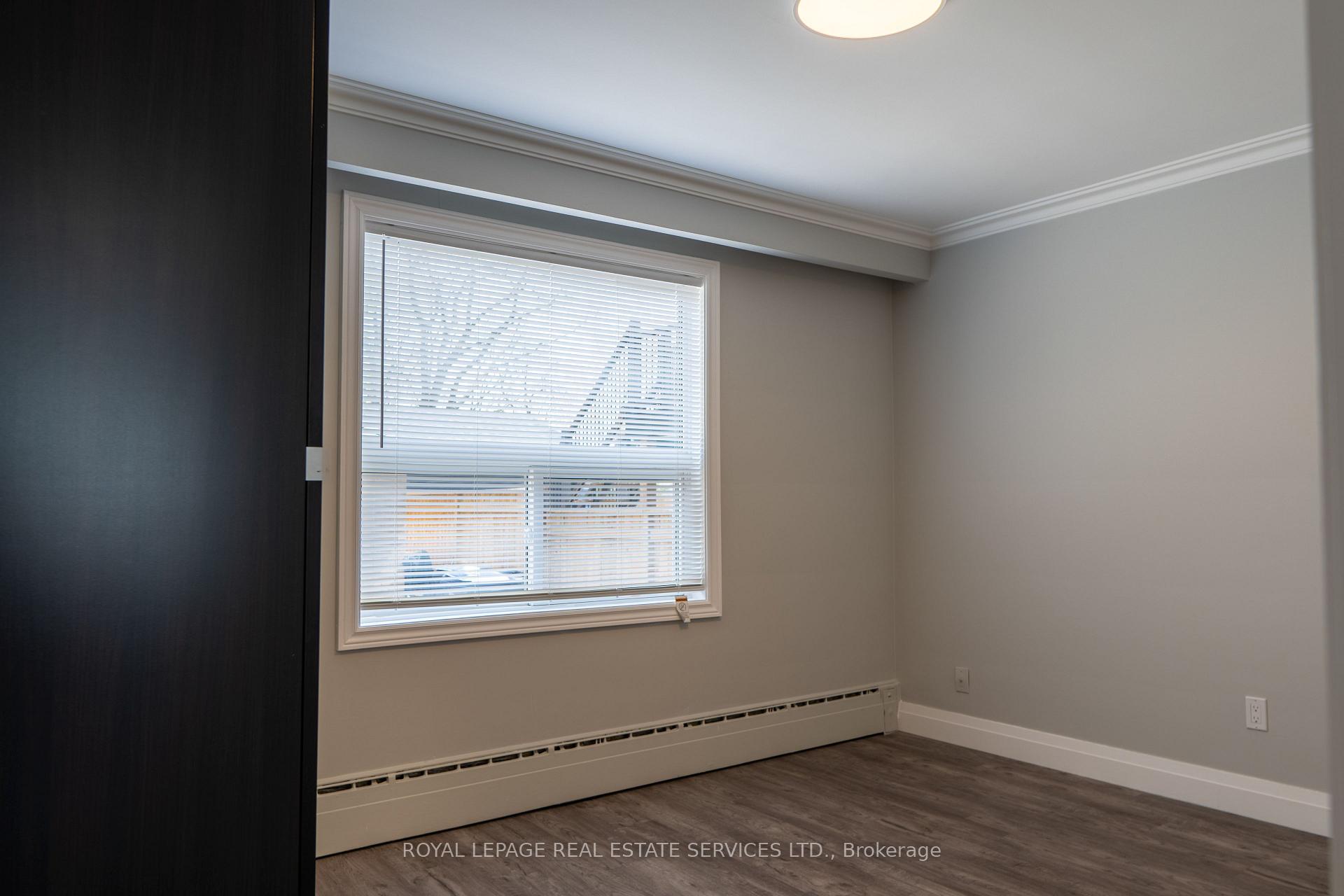 Photo 10 of Unit #2, 48A Arcadian Circle, Etobicoke, Long Branch — HOMEH
