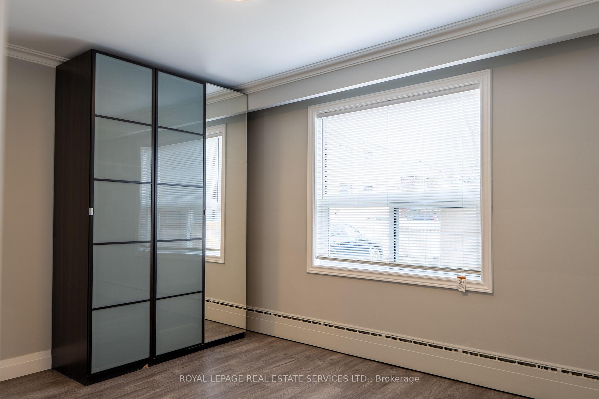 Photo 11 of Unit #2, 48A Arcadian Circle, Etobicoke, Long Branch — HOMEH