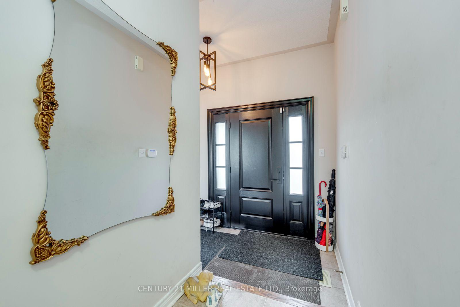 Photo 5 of 2564 North Ridge Trail, Oakville, Joshua Creek — HOMEH