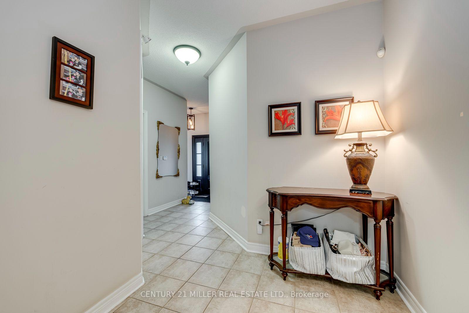 Photo 7 of 2564 North Ridge Trail, Oakville, Joshua Creek — HOMEH
