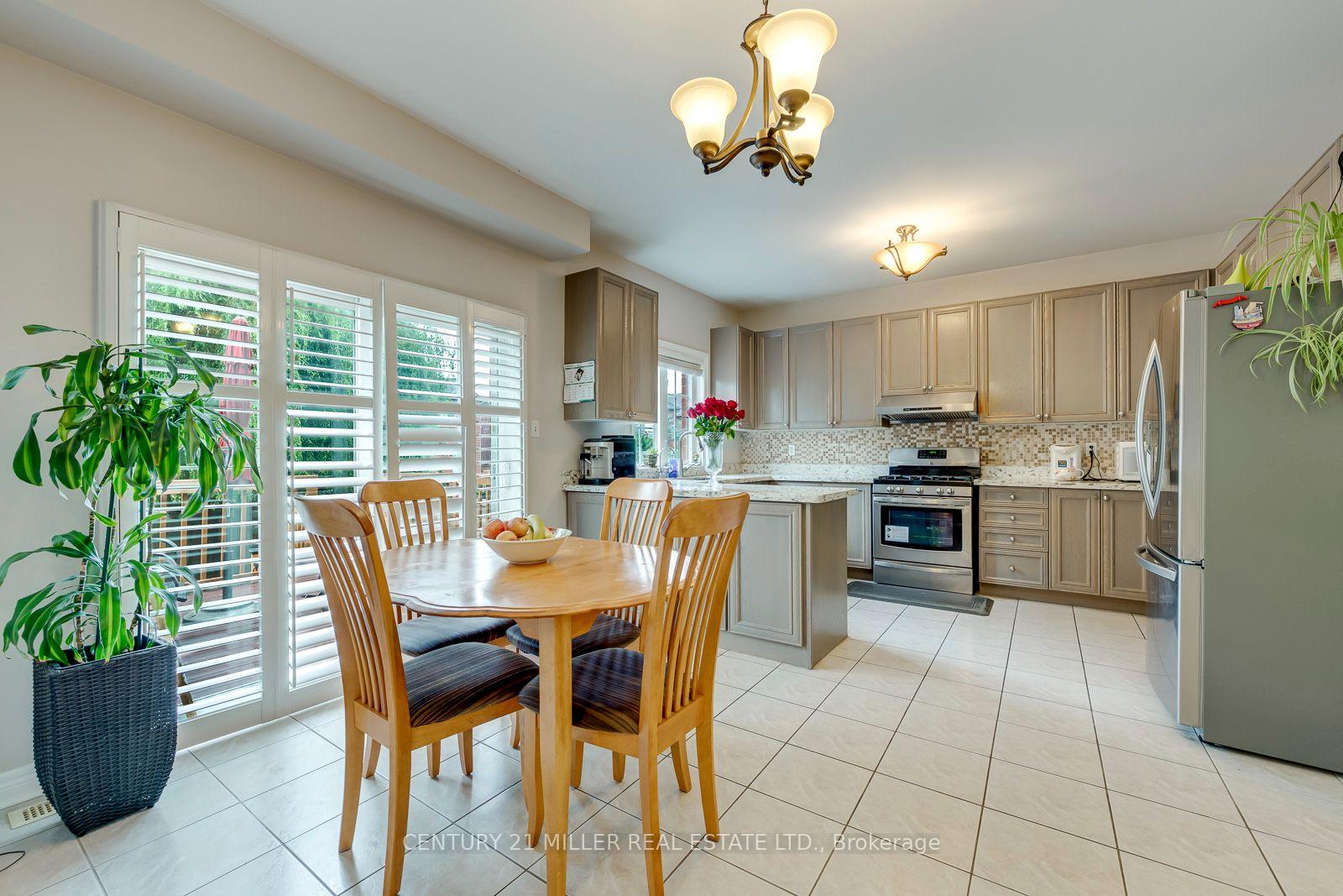 Photo 17 of 2564 North Ridge Trail, Oakville, Joshua Creek — HOMEH