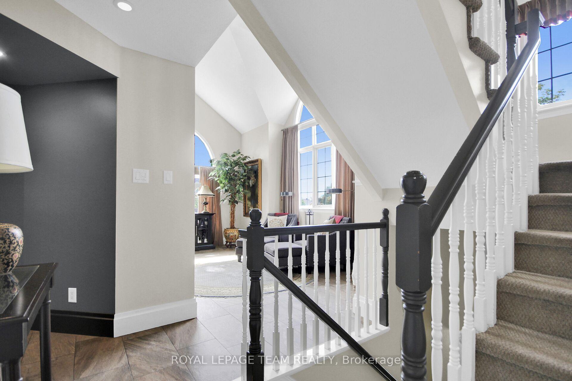 Photo 23 of Unit 7, 4448 Harper Avenue, Ottawa, Carson Grove — HOMEH