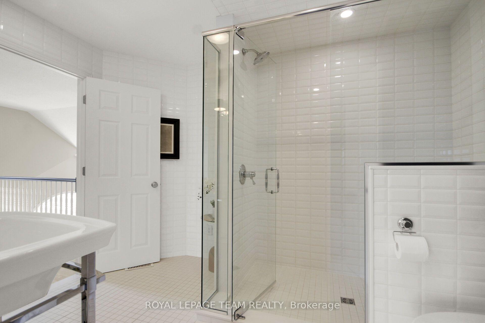 Photo 37 of Unit 7, 4448 Harper Avenue, Ottawa, Carson Grove — HOMEH