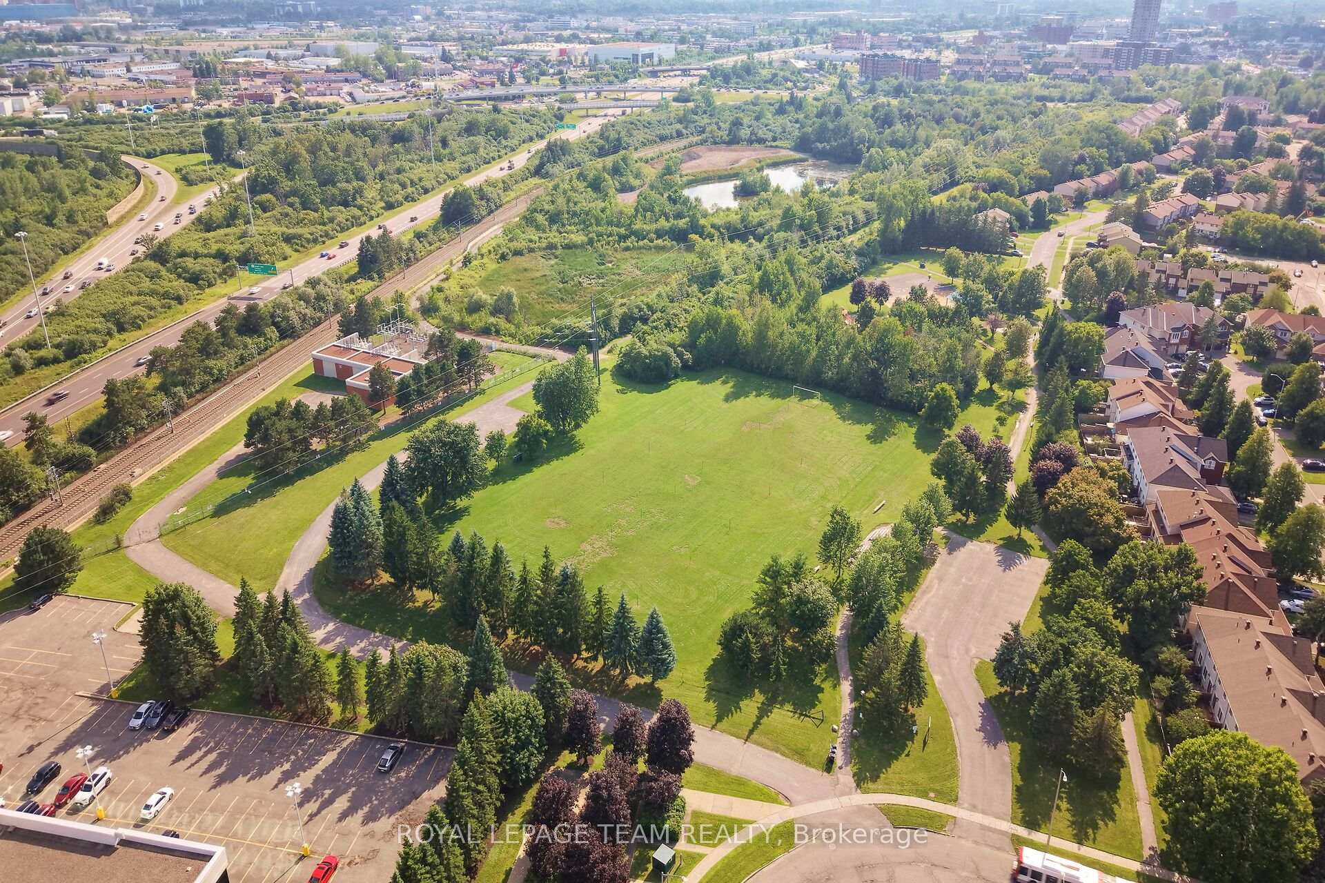 Photo 42 of Unit 7, 4448 Harper Avenue, Ottawa, Carson Grove — HOMEH