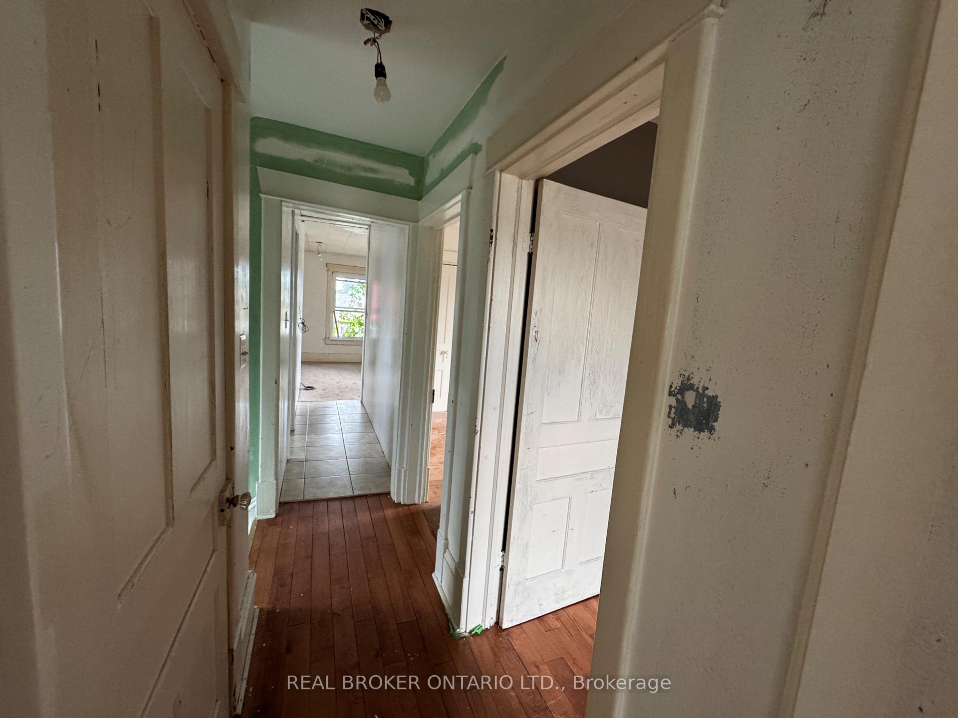 Photo 24 of 45 Alice Street, Smiths Falls, Smiths Falls — HOMEH