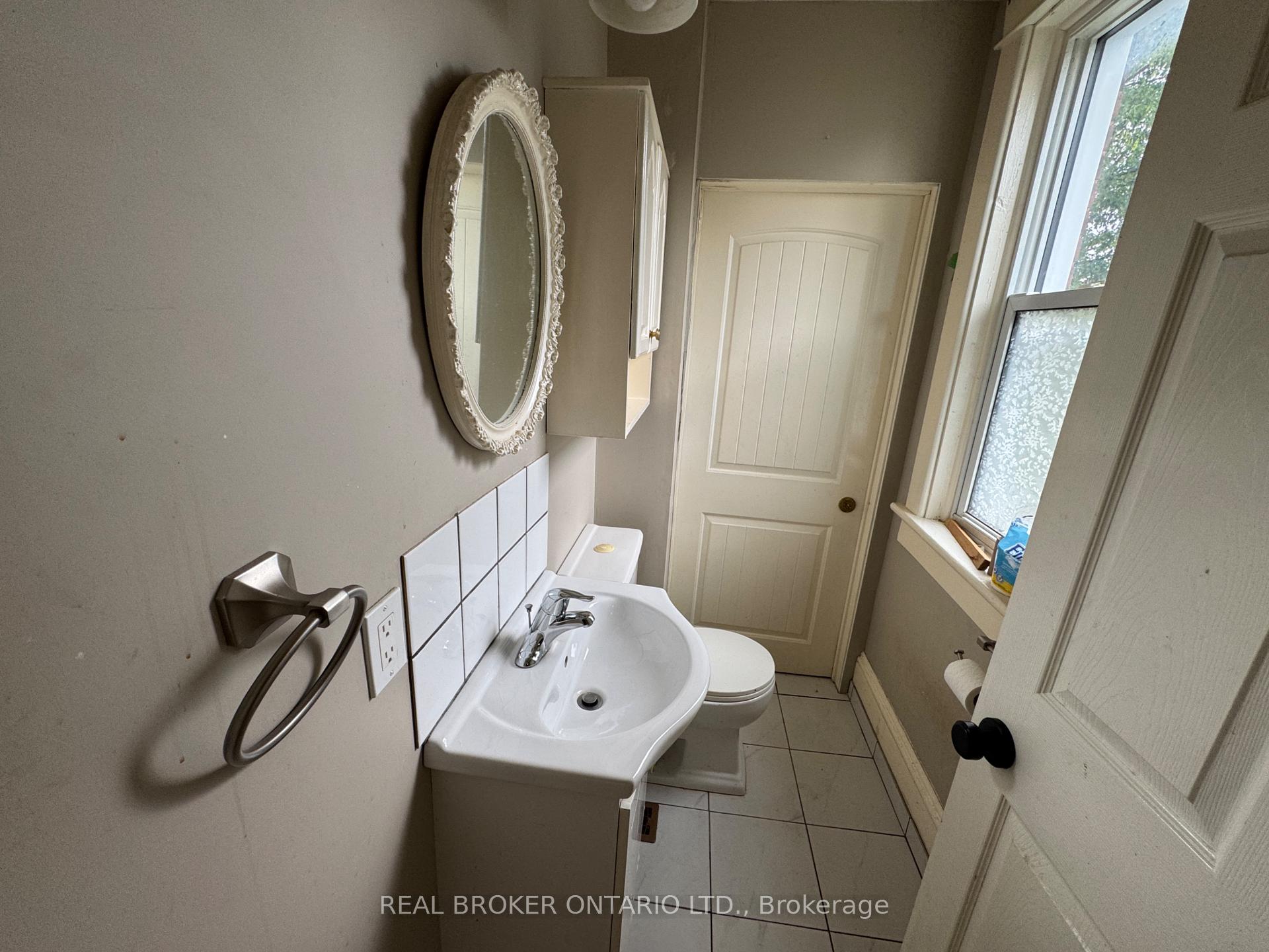 Photo 30 of 45 Alice Street, Smiths Falls, Smiths Falls — HOMEH