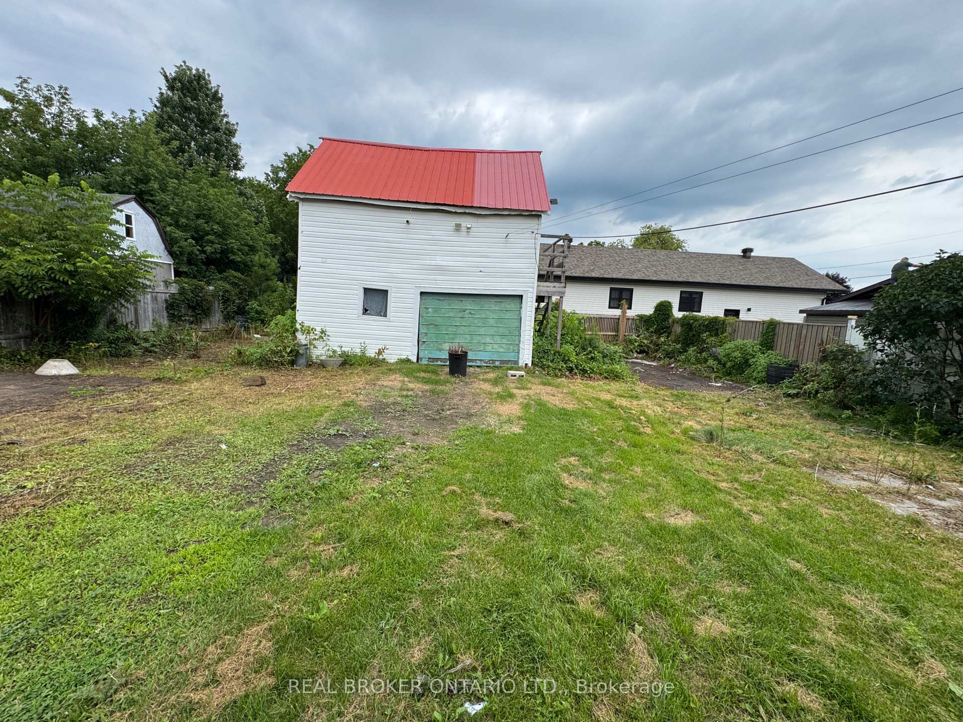 Photo 35 of 45 Alice Street, Smiths Falls, Smiths Falls — HOMEH