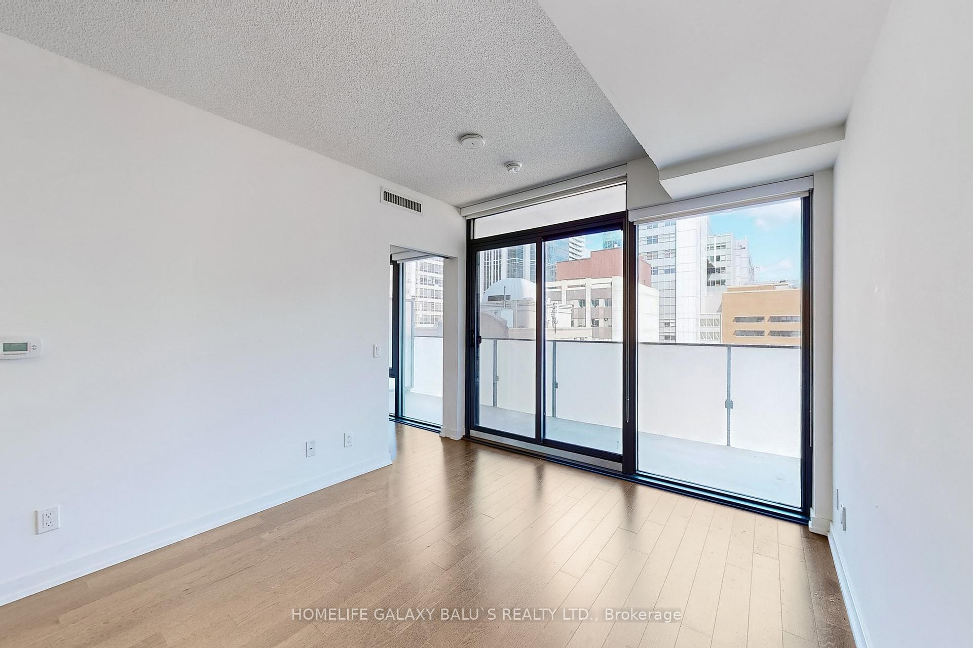 Photo 6 of Unit 1216, 25 Richmond Street E, Toronto, Church-Yonge Corridor — HOMEH