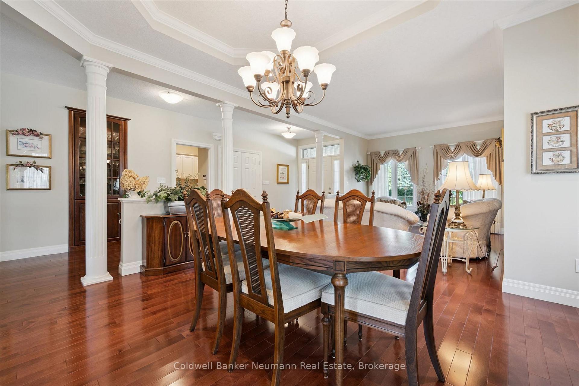 Photo 12 of 70 Bathgate Drive, Guelph, Kortright East — HOMEH