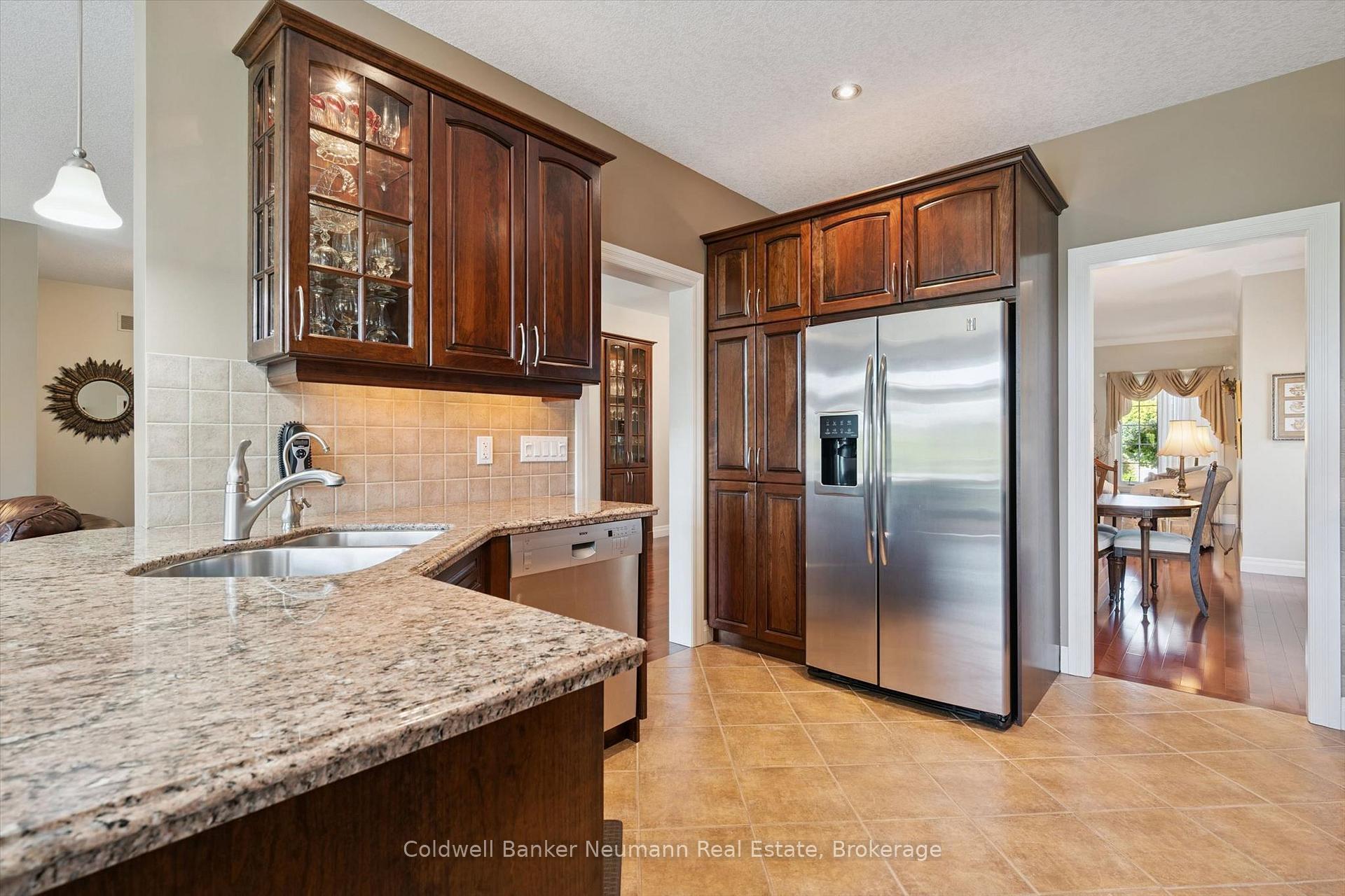 Photo 21 of 70 Bathgate Drive, Guelph, Kortright East — HOMEH