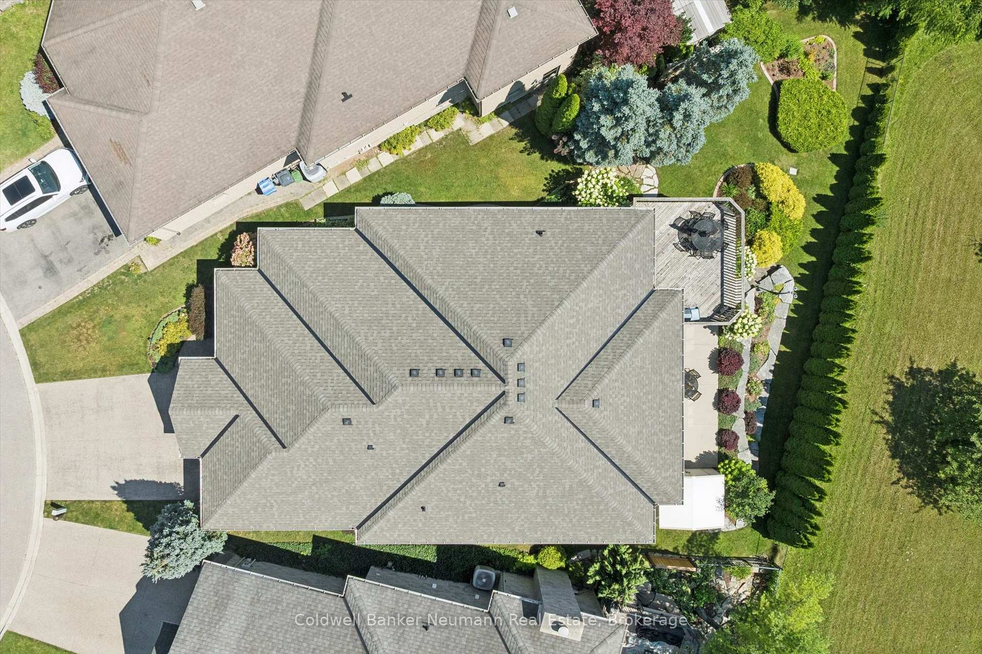 Photo 49 of 70 Bathgate Drive, Guelph, Kortright East — HOMEH