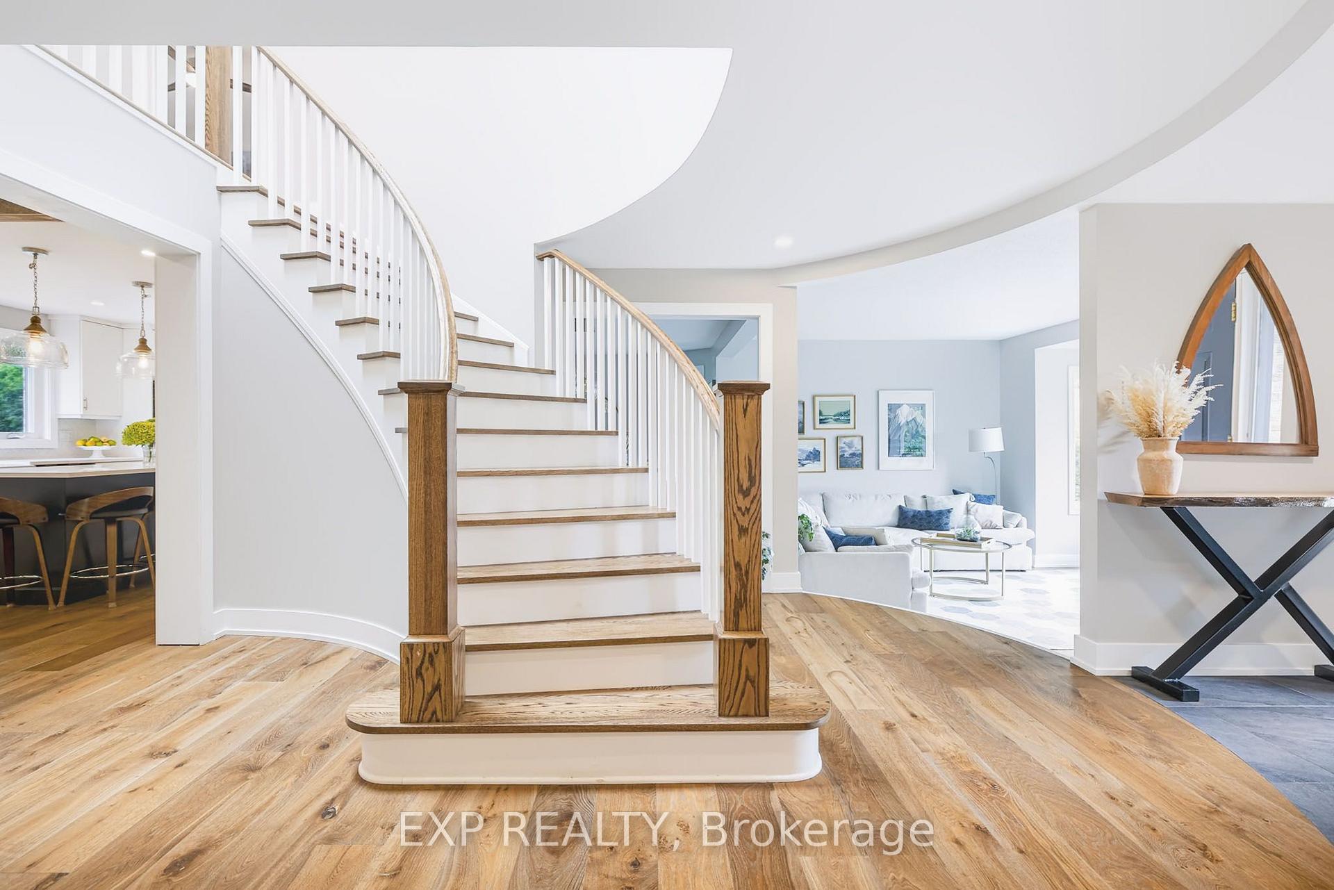 Photo 42 of 50 Hesse Crescent, Ottawa, Stittsville (Central) — HOMEH