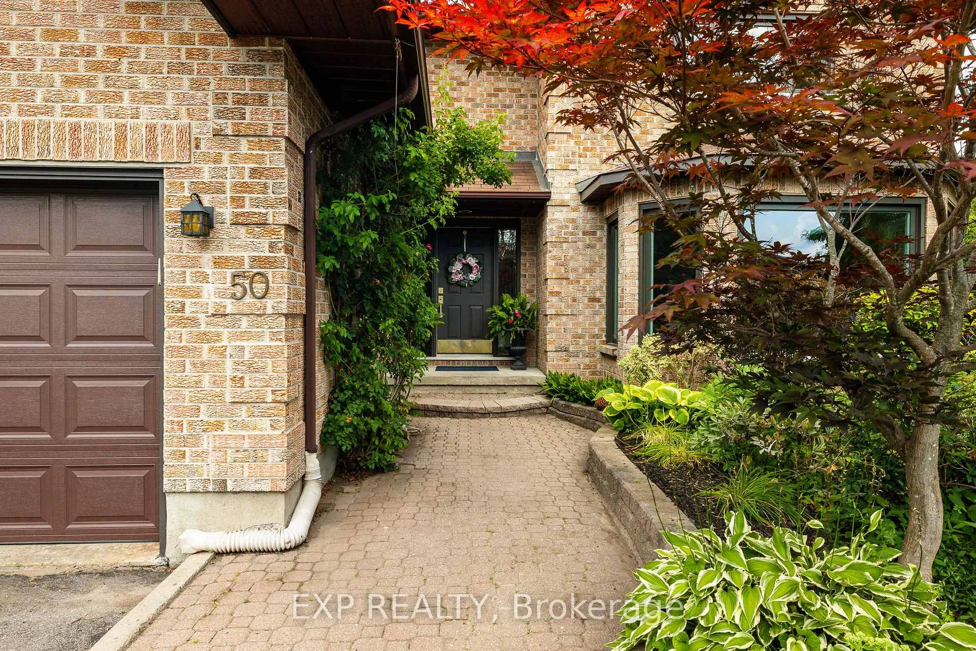 Photo 4 of 50 Hesse Crescent, Ottawa, Stittsville (Central) — HOMEH