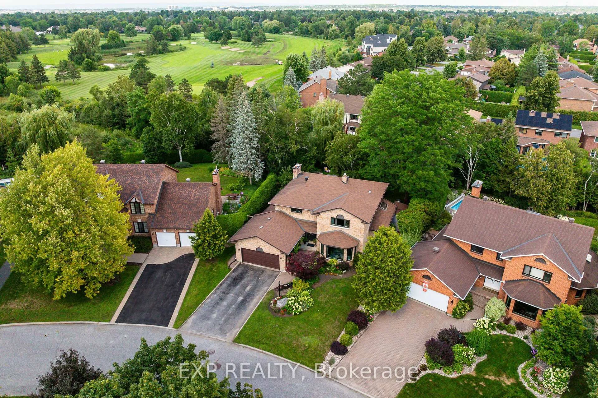 Photo 5 of 50 Hesse Crescent, Ottawa, Stittsville (Central) — HOMEH