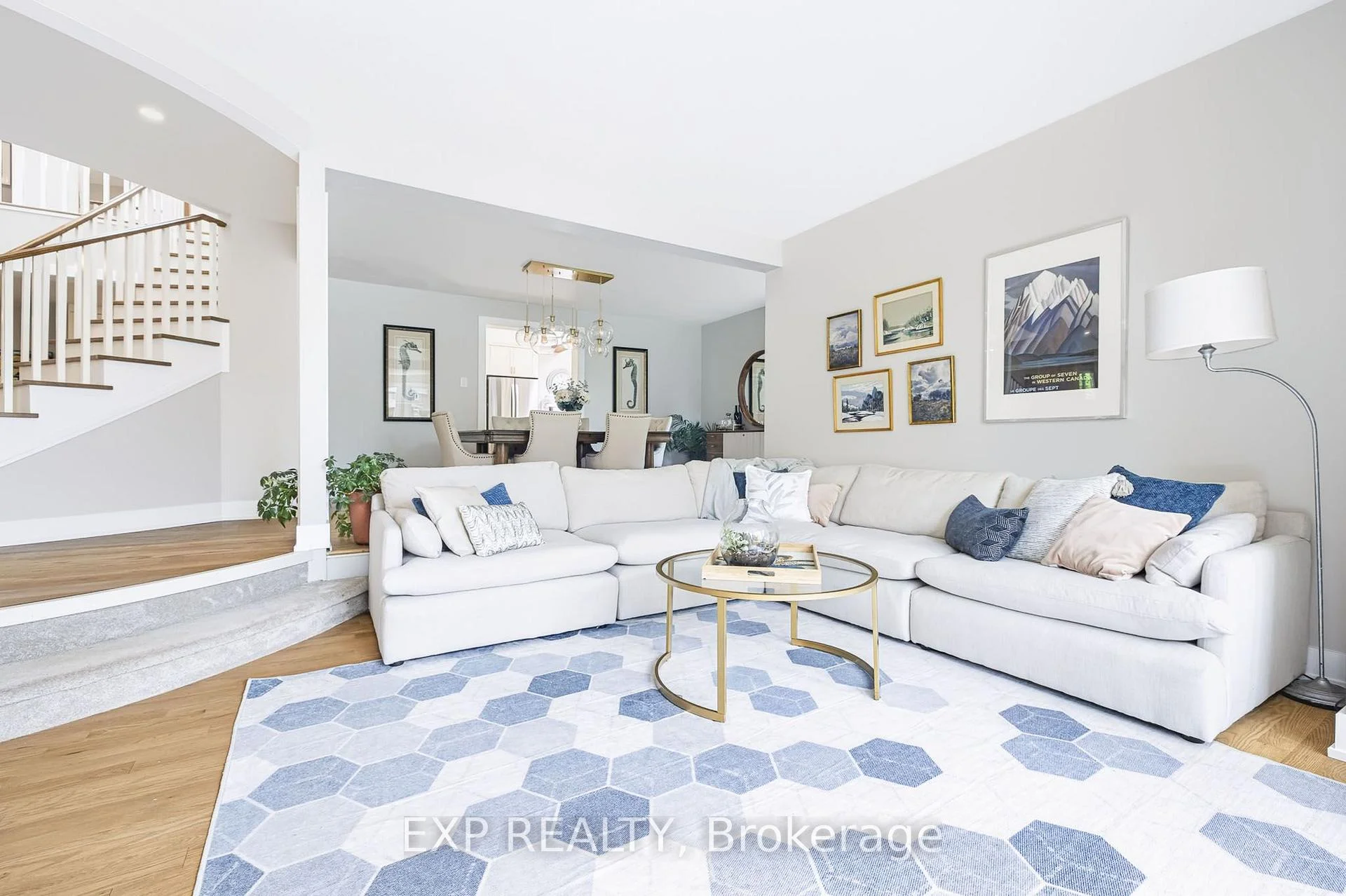 Photo 11 of 50 Hesse Crescent, Ottawa, Stittsville (Central) — HOMEH