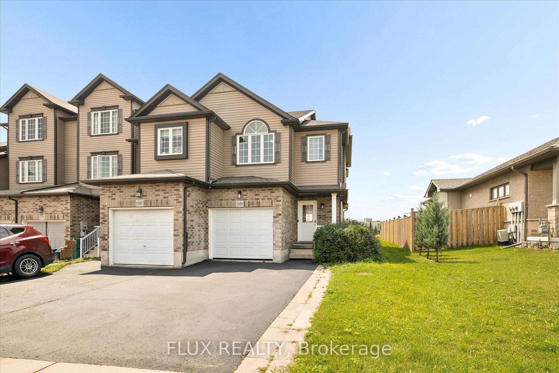 Photo 3 of 1389 Countrystone Drive, Kitchener, Westvale — HOMEH