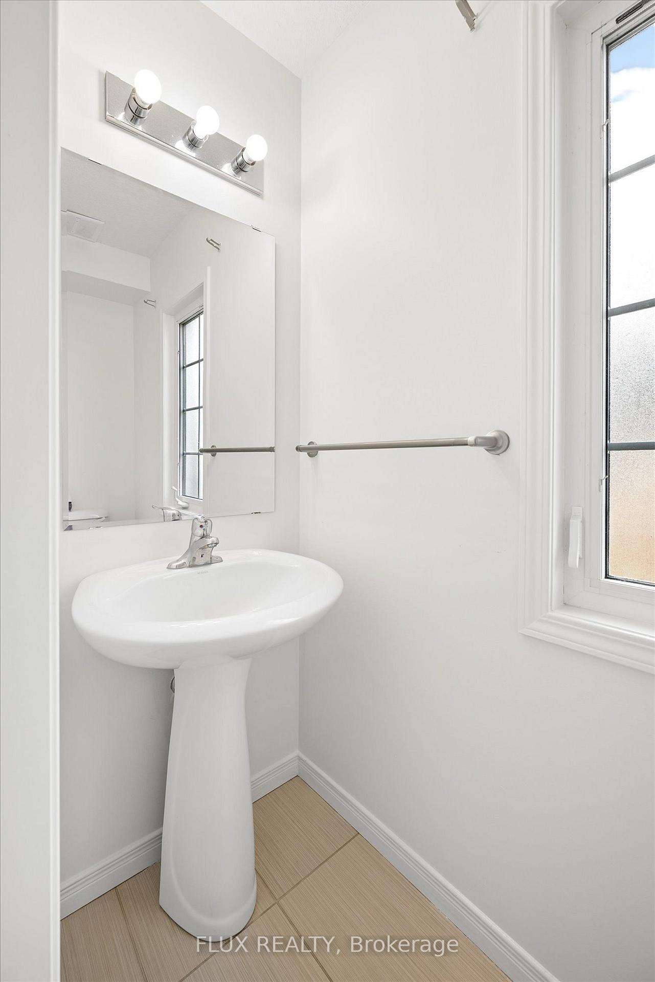 Photo 17 of 1389 Countrystone Drive, Kitchener, Westvale — HOMEH