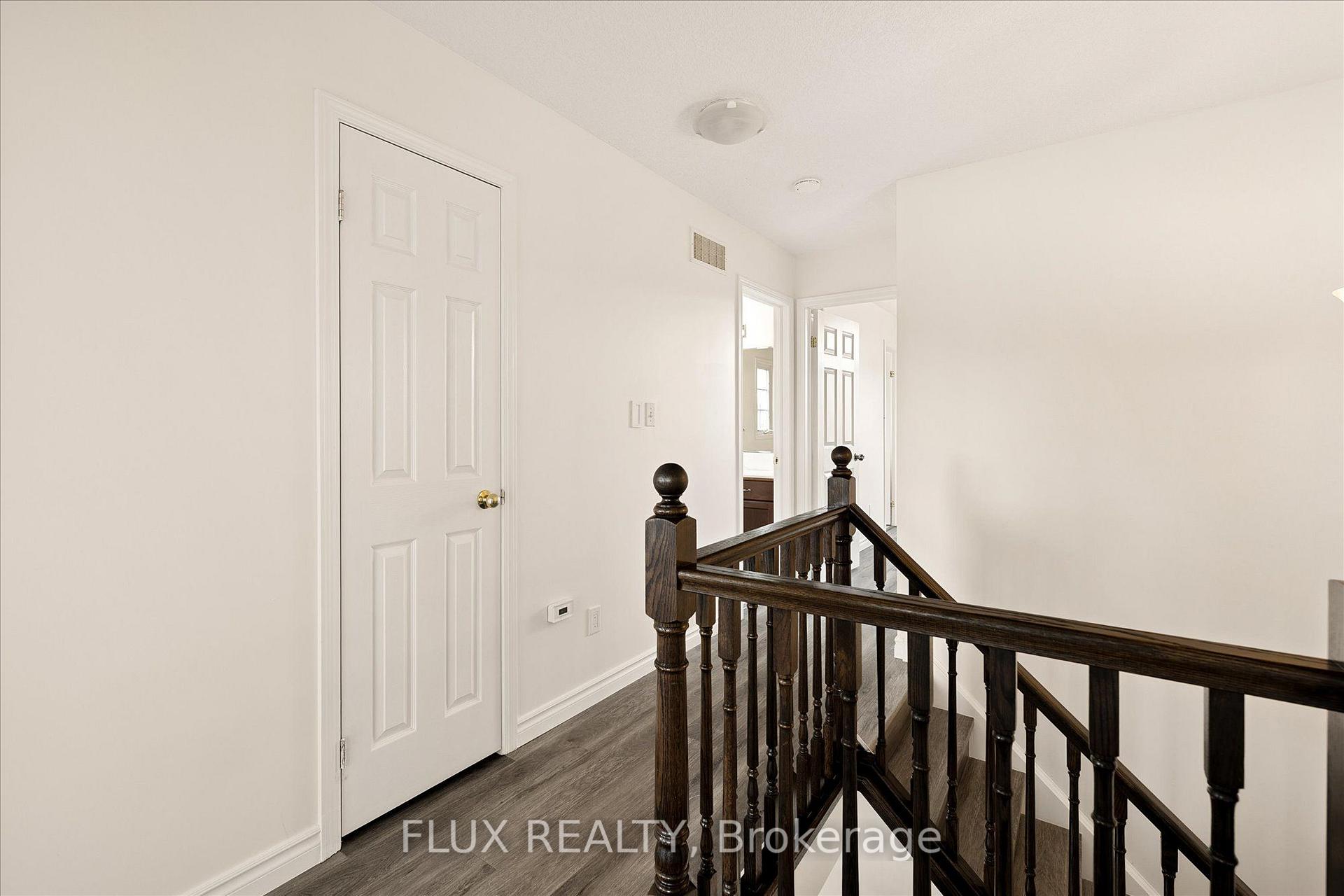 Photo 19 of 1389 Countrystone Drive, Kitchener, Westvale — HOMEH