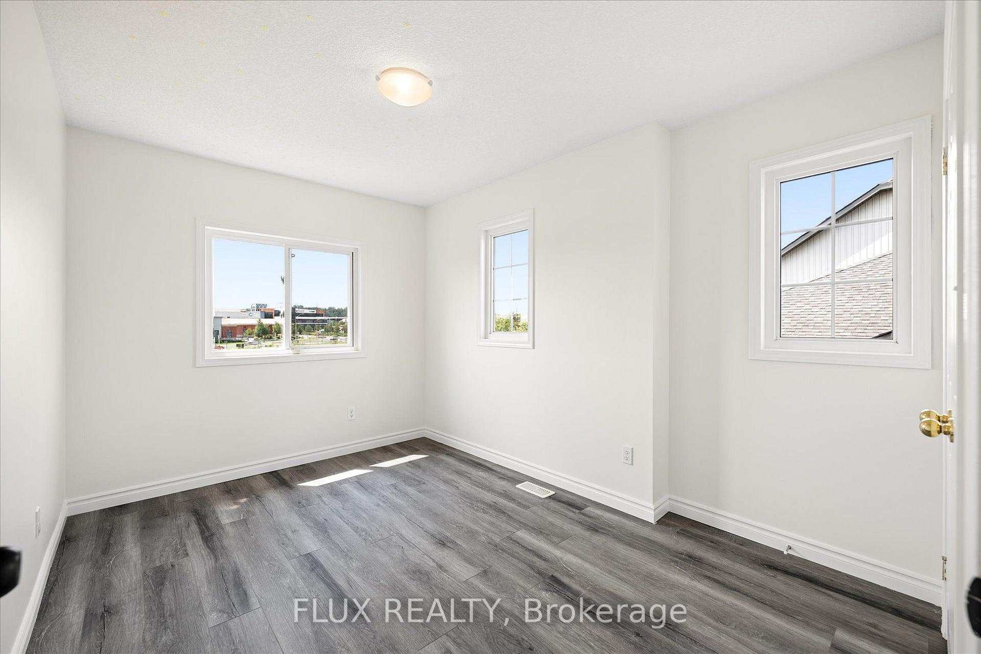 Photo 22 of 1389 Countrystone Drive, Kitchener, Westvale — HOMEH