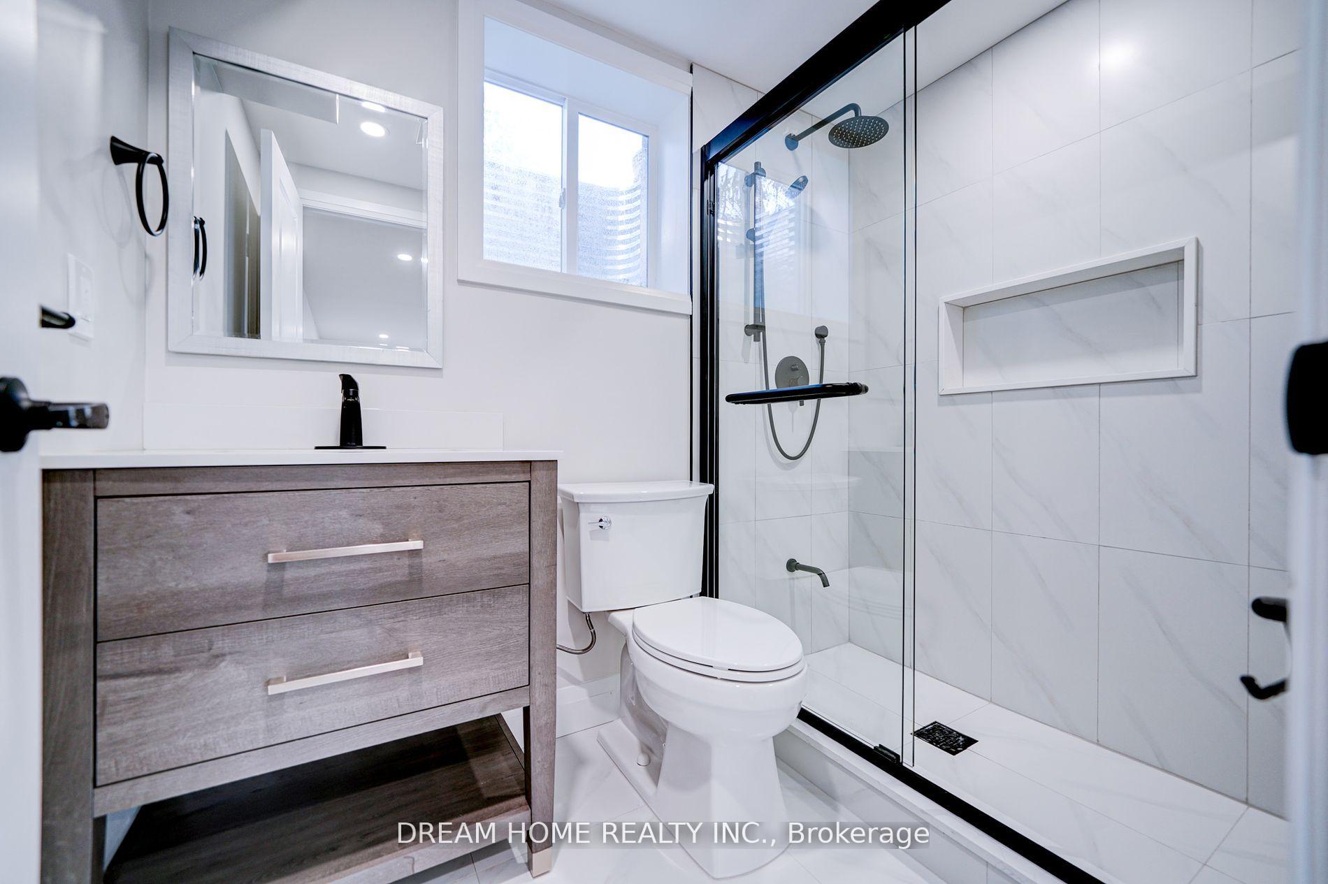 Photo 13 of Unit Lower, 23 Manorcrest Street, Brampton, Central Park — HOMEH