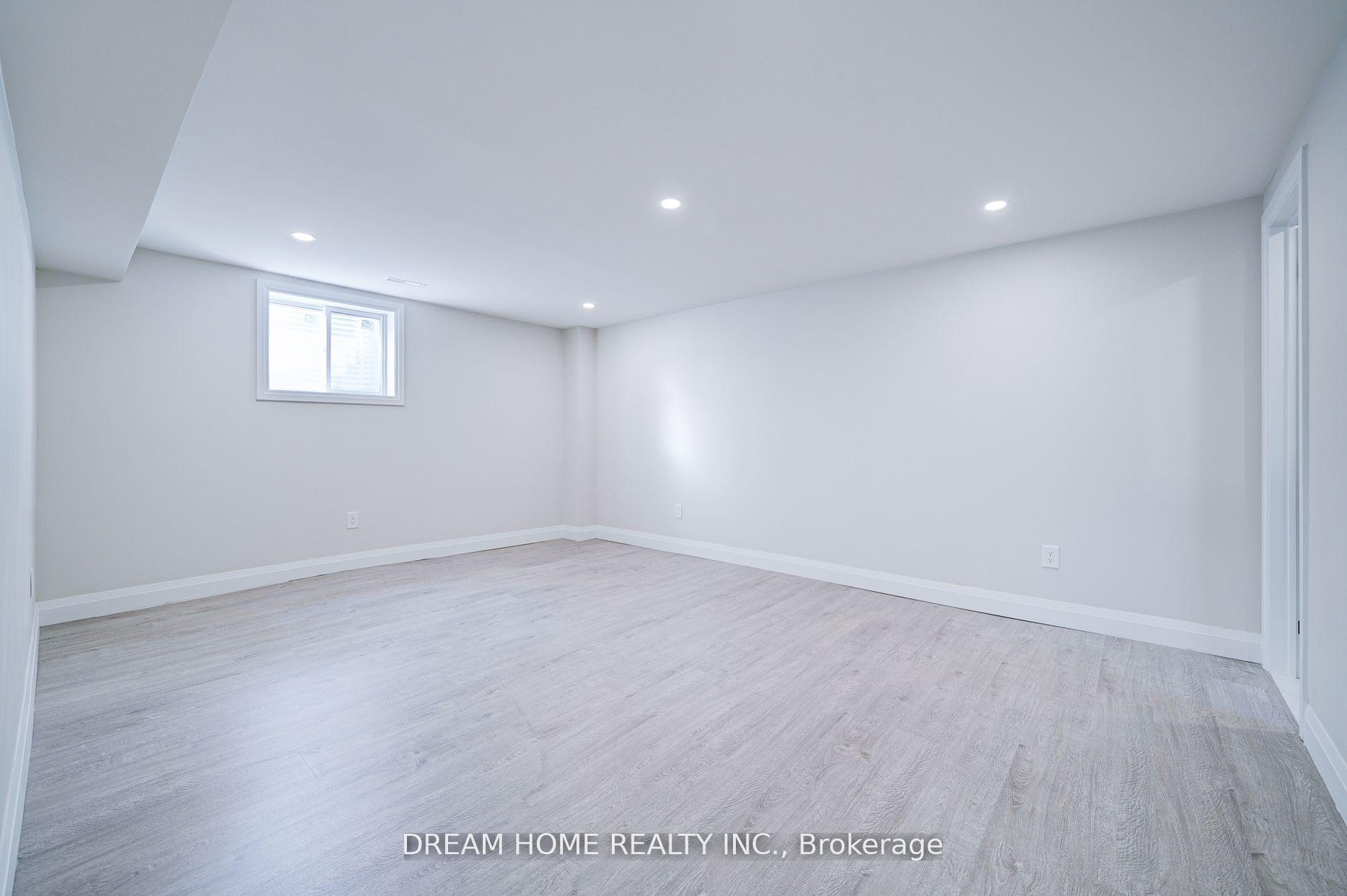 Photo 17 of Unit Lower, 23 Manorcrest Street, Brampton, Central Park — HOMEH
