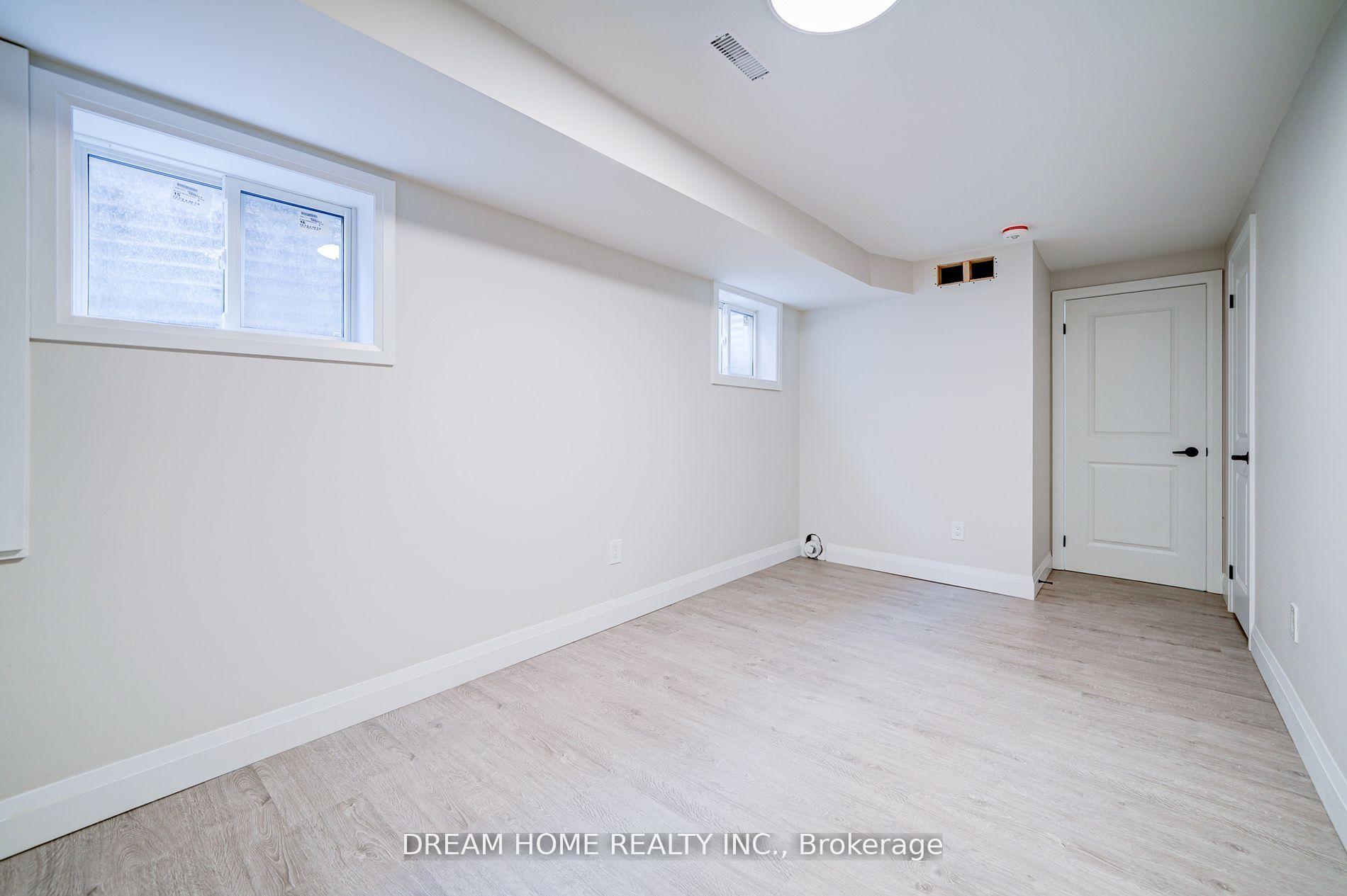 Photo 20 of Unit Lower, 23 Manorcrest Street, Brampton, Central Park — HOMEH