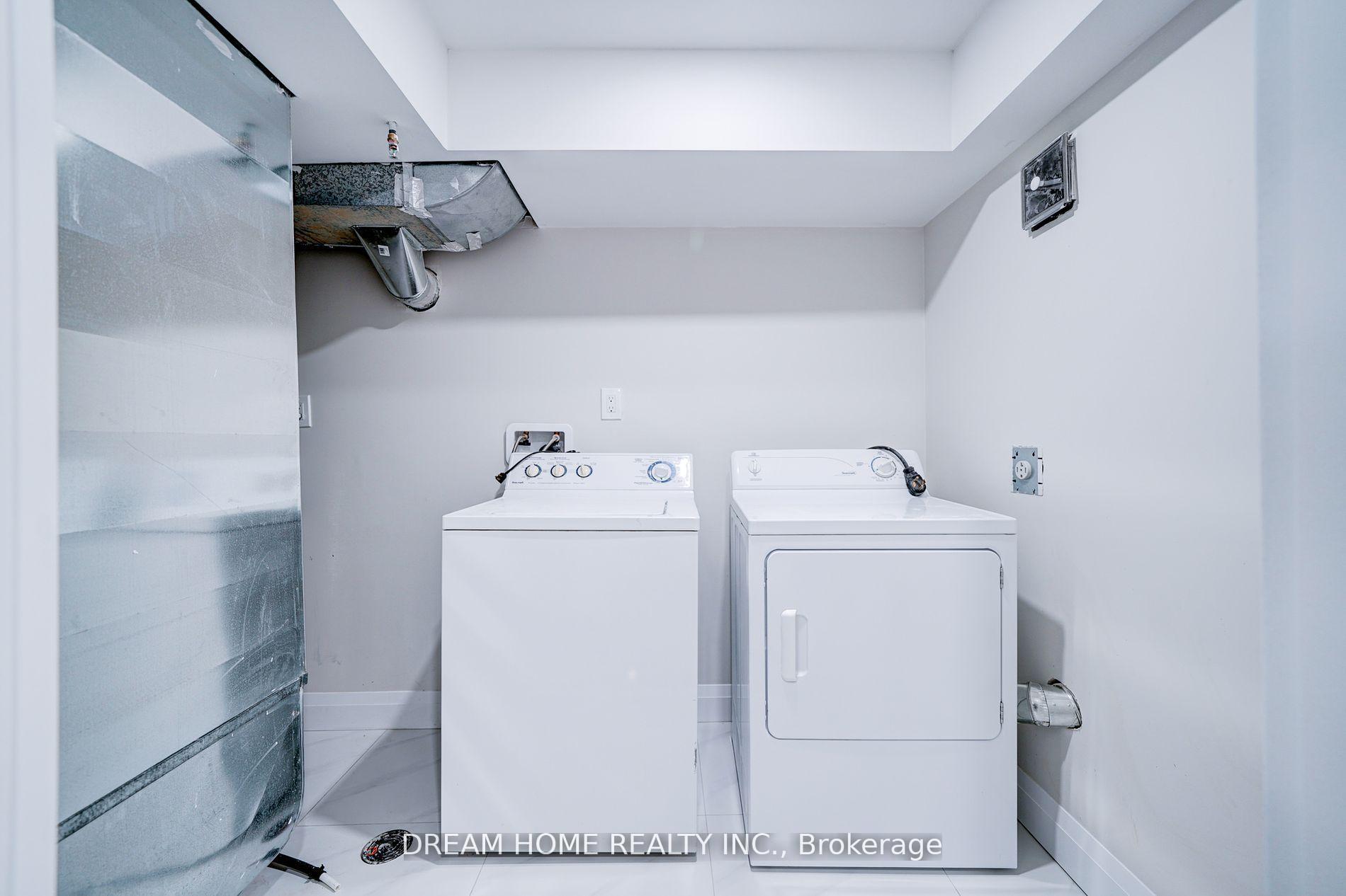 Photo 23 of Unit Lower, 23 Manorcrest Street, Brampton, Central Park — HOMEH
