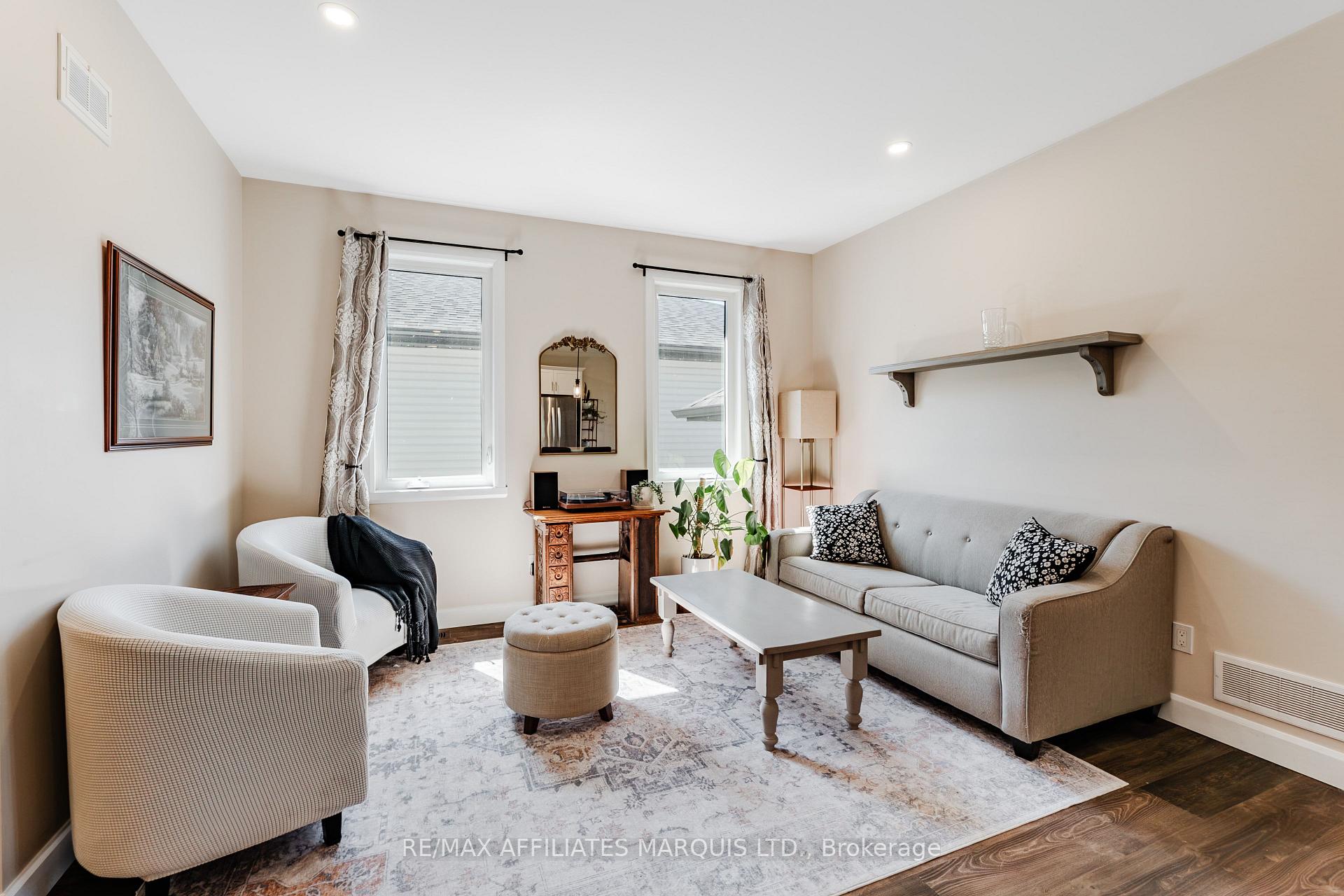 Photo 14 of 2391 Watson Crescent, Cornwall, Cornwall — HOMEH