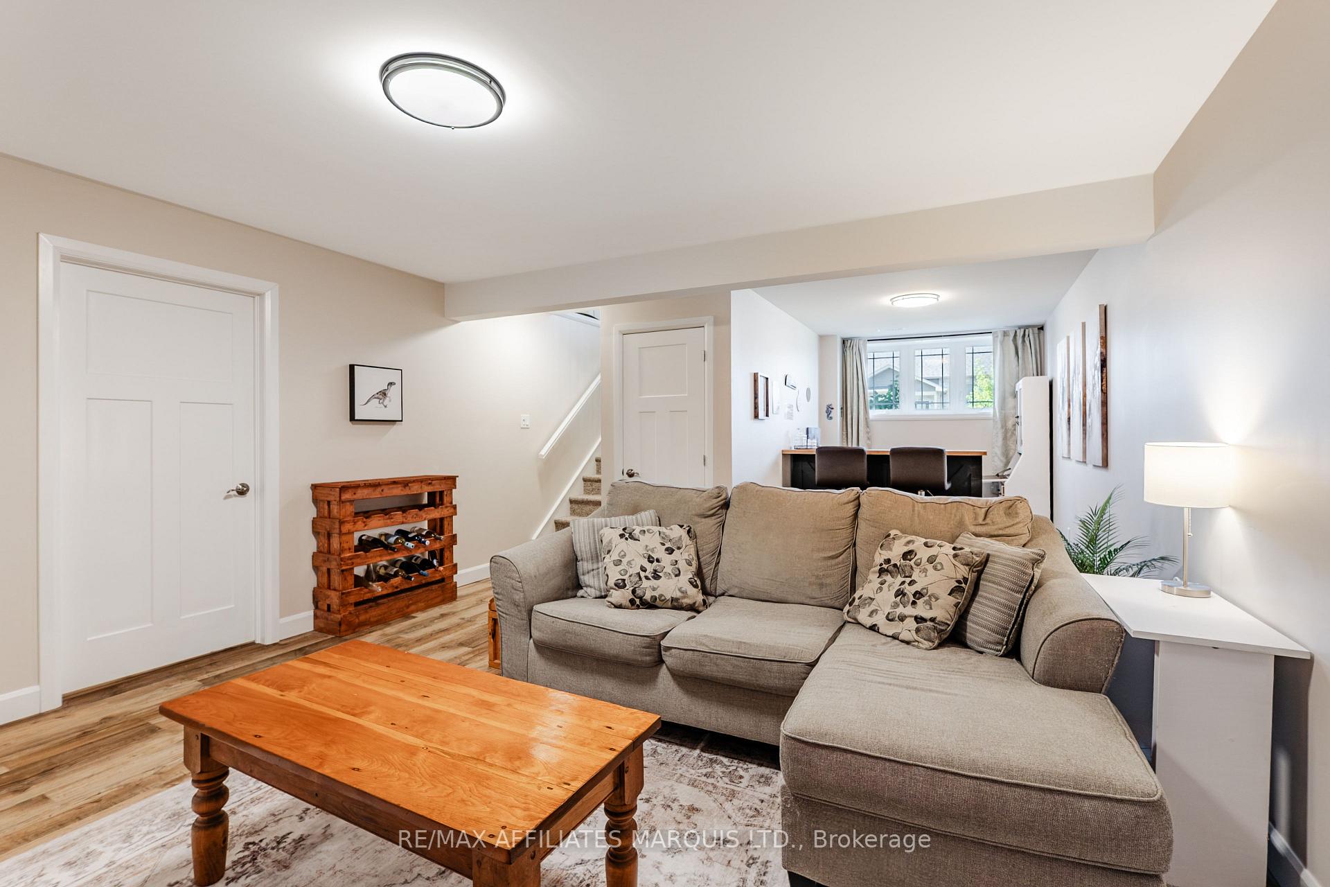 Photo 25 of 2391 Watson Crescent, Cornwall, Cornwall — HOMEH