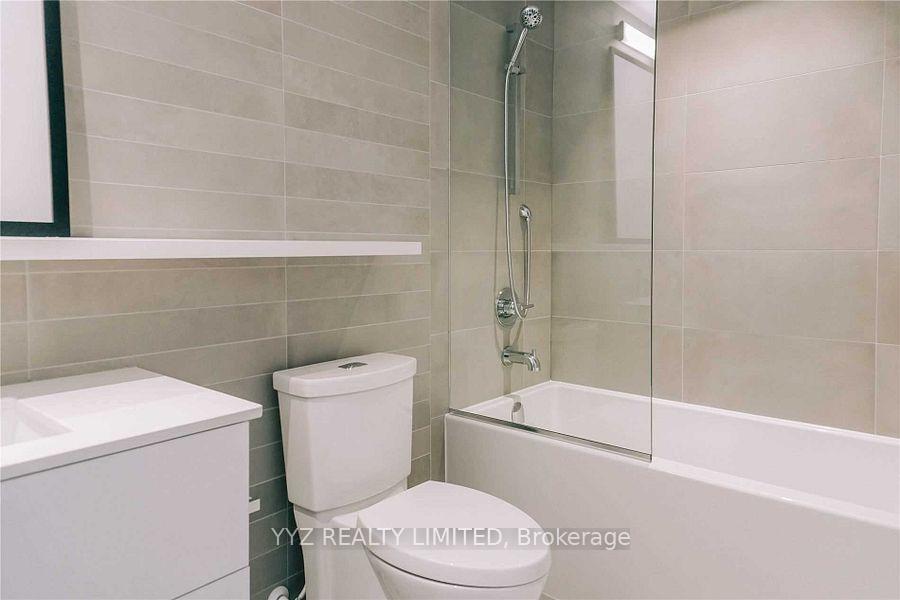 Photo 7 of Unit 1207, 501 Adelaide Street W, Toronto, Waterfront Communities — HOMEH