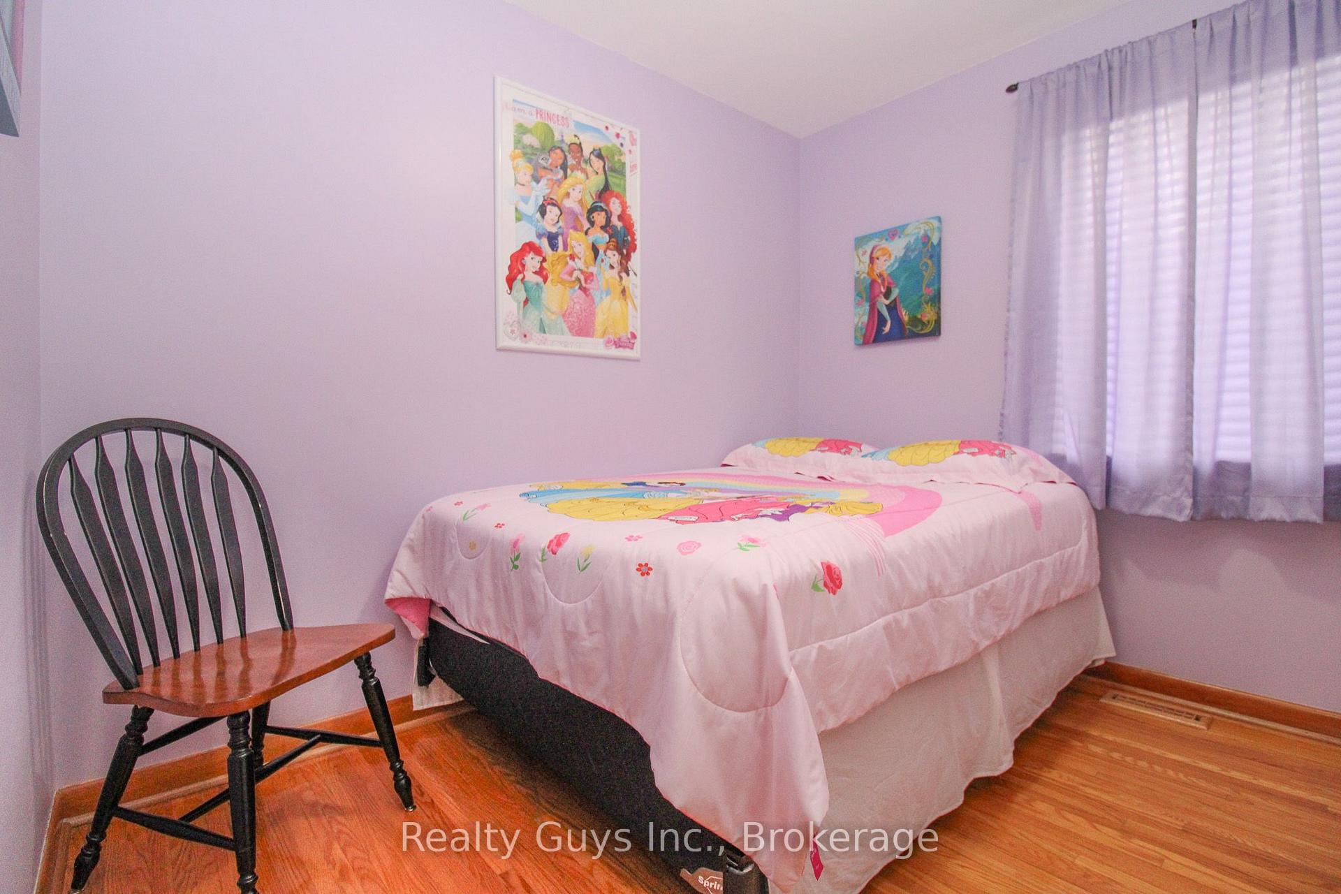 Photo 25 of 734 Crawford Place, Peterborough, Otonabee Ward 1 — HOMEH