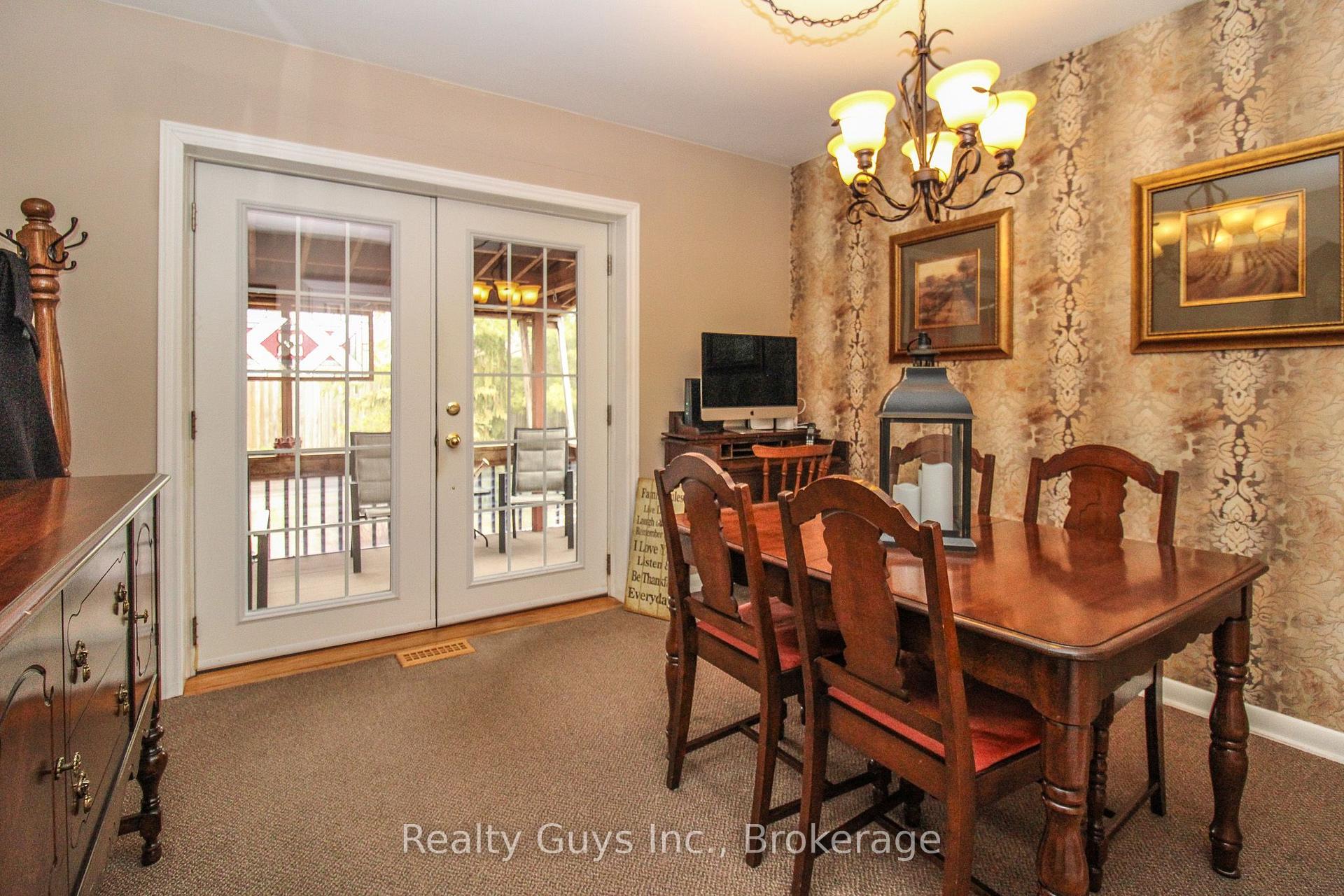 Photo 26 of 734 Crawford Place, Peterborough, Otonabee Ward 1 — HOMEH