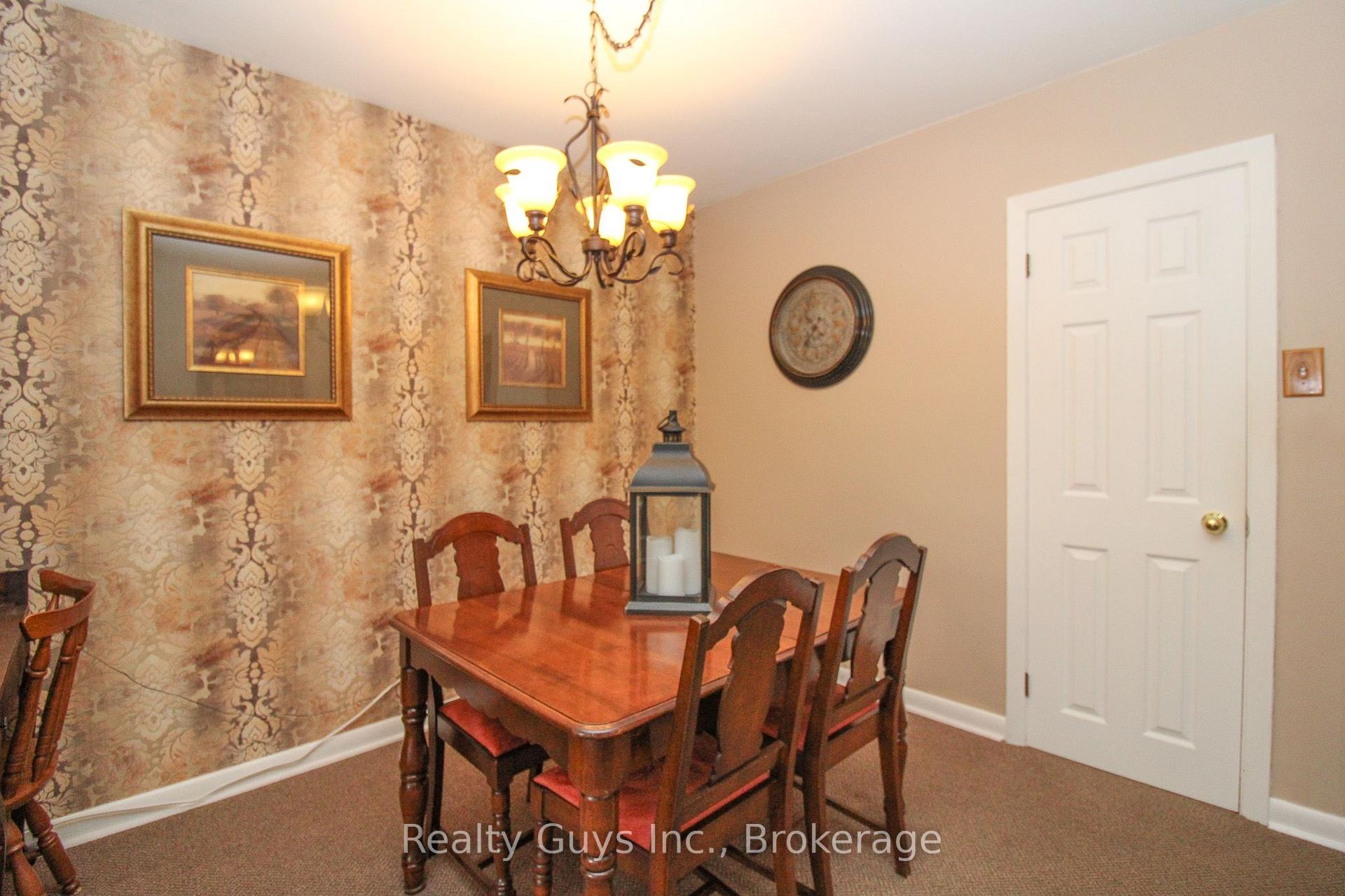 Photo 27 of 734 Crawford Place, Peterborough, Otonabee Ward 1 — HOMEH