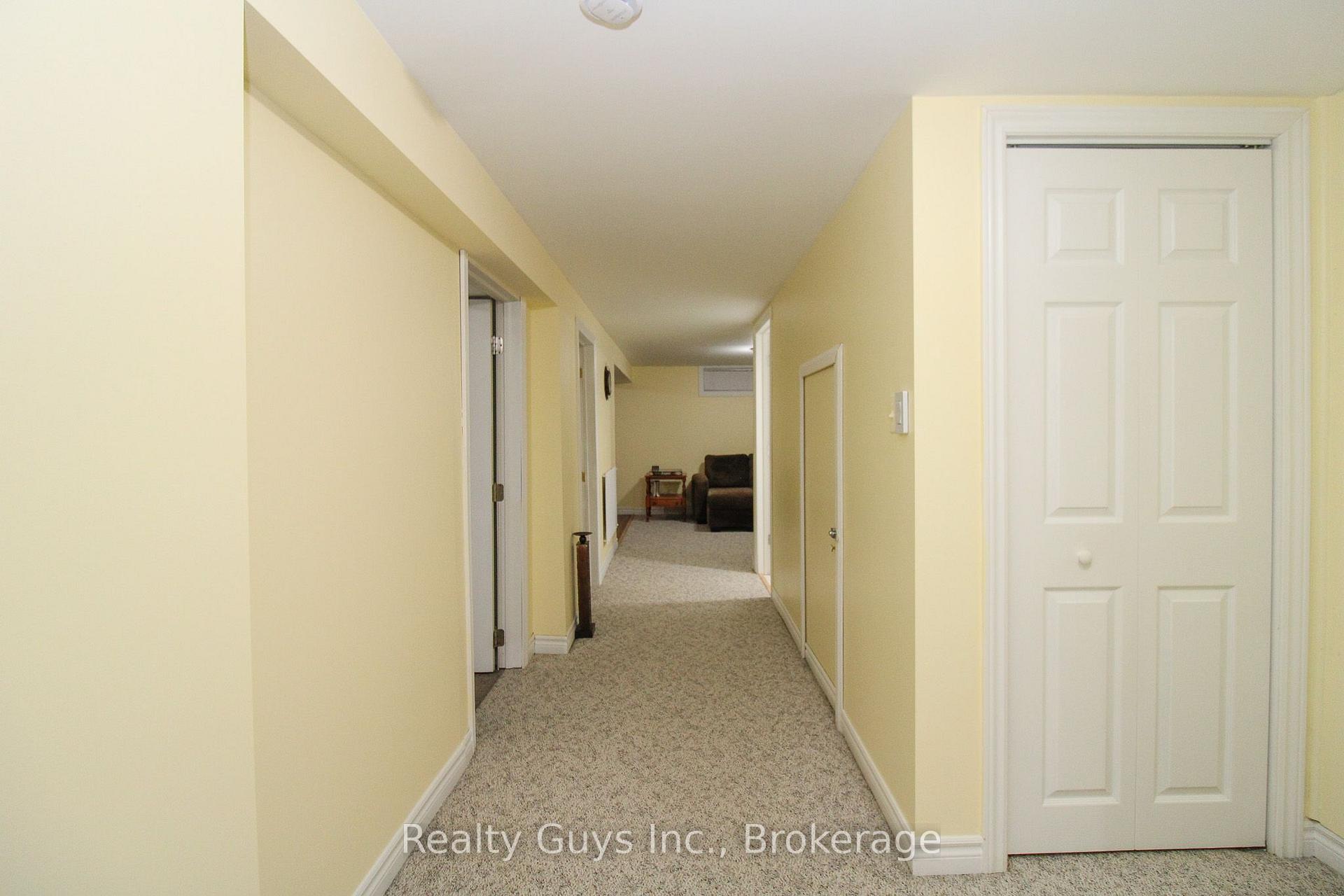Photo 37 of 734 Crawford Place, Peterborough, Otonabee Ward 1 — HOMEH