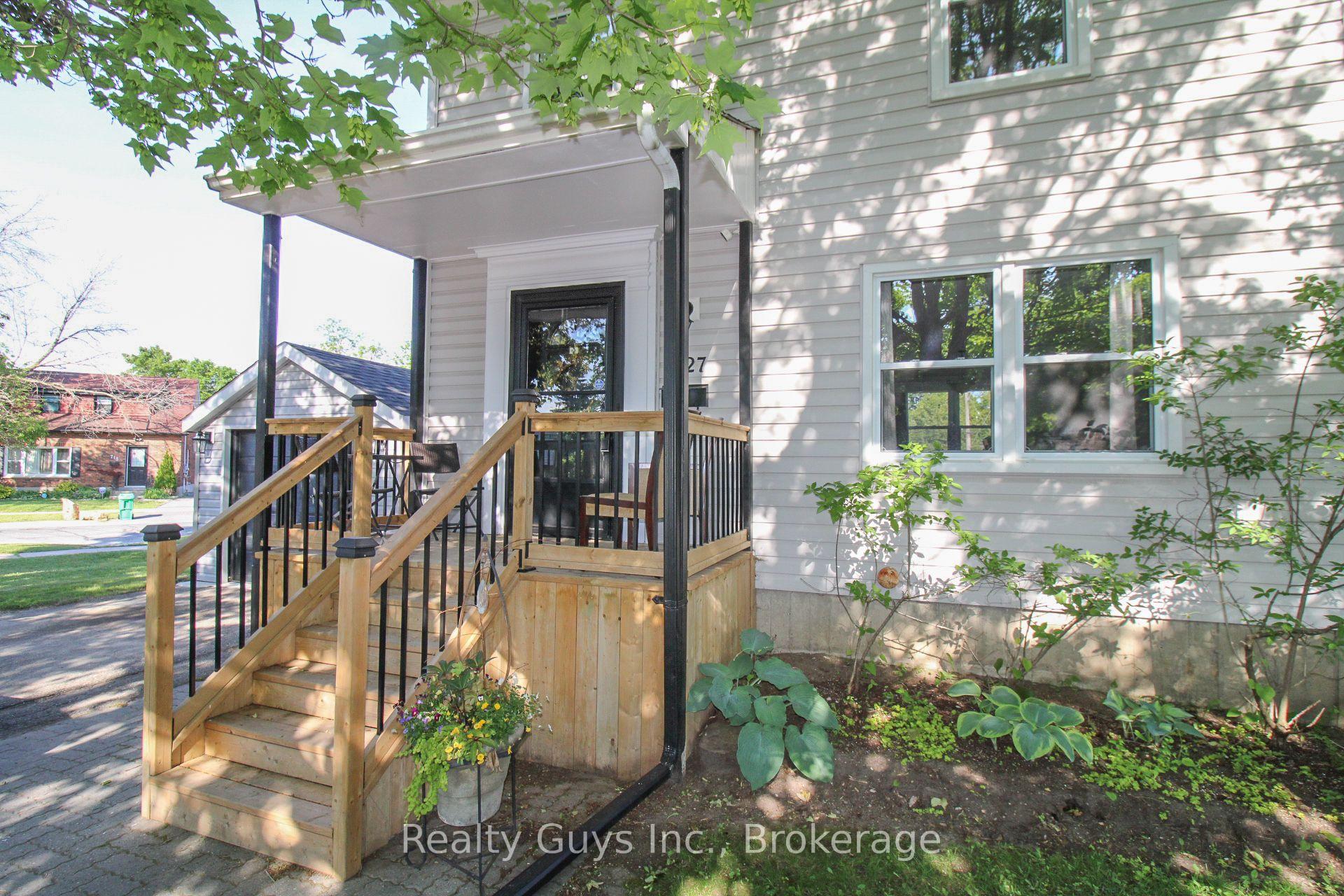 Photo 5 of 727 Chesterfield Avenue, Peterborough, Northcrest Ward 5 — HOMEH