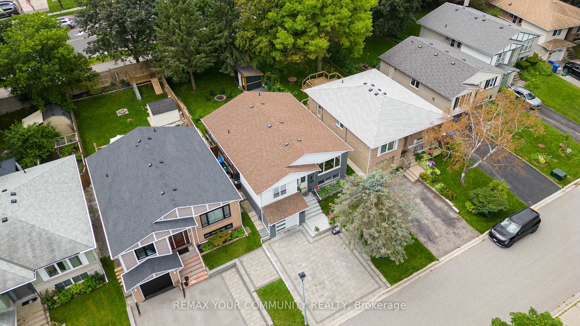 Photo 45 of 210 Currey Crescent, Newmarket, Central Newmarket — HOMEH