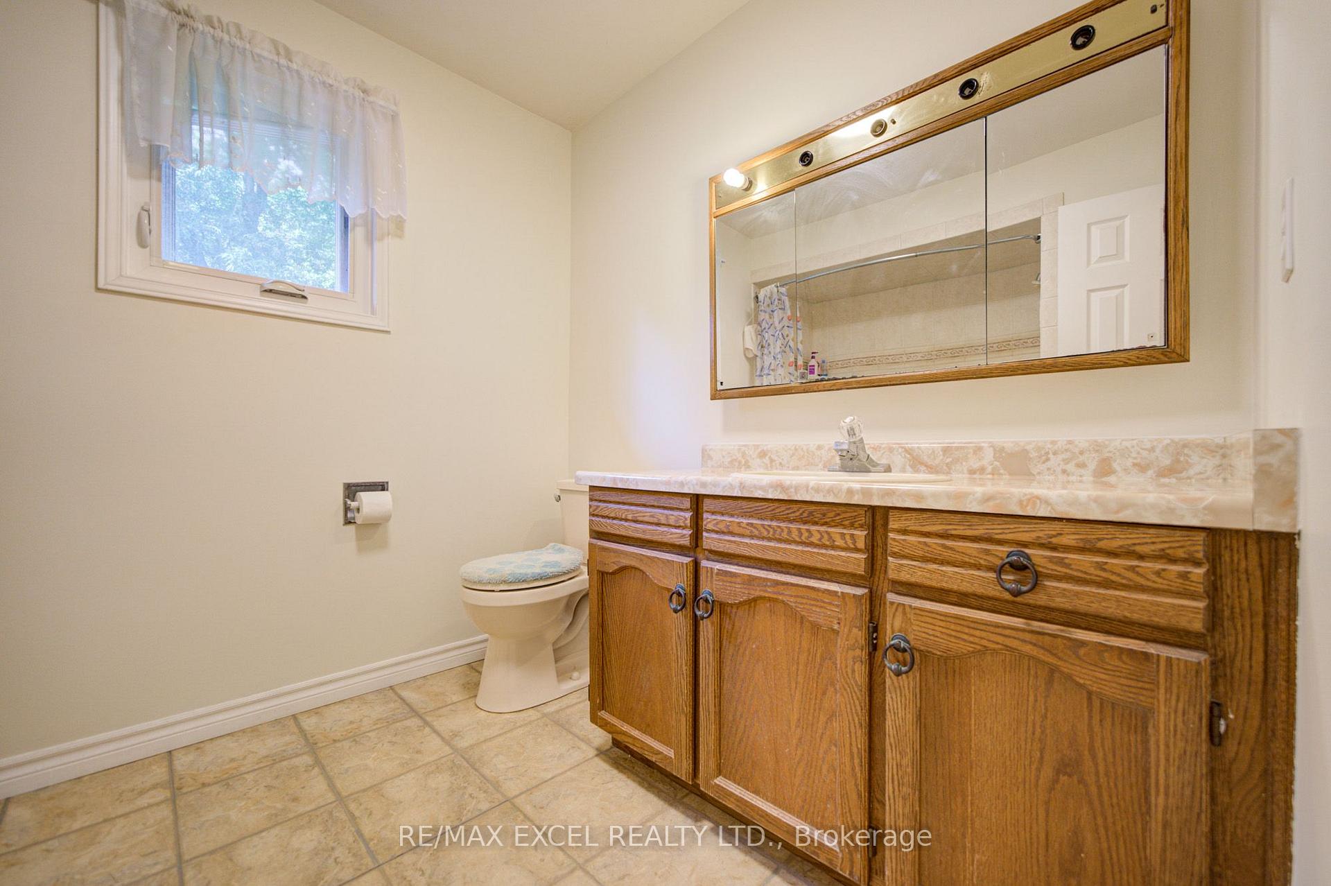 Photo 41 of 104 Lambeth Court, Newmarket, Gorham-College Manor — HOMEH